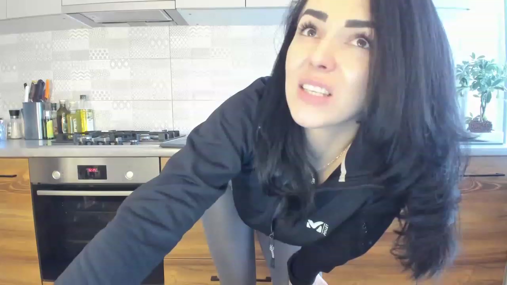 Gallery image thumbnail from MissNelly_'s myfreecams stream on, 02/05/2023, 11:34 image 1 of 20