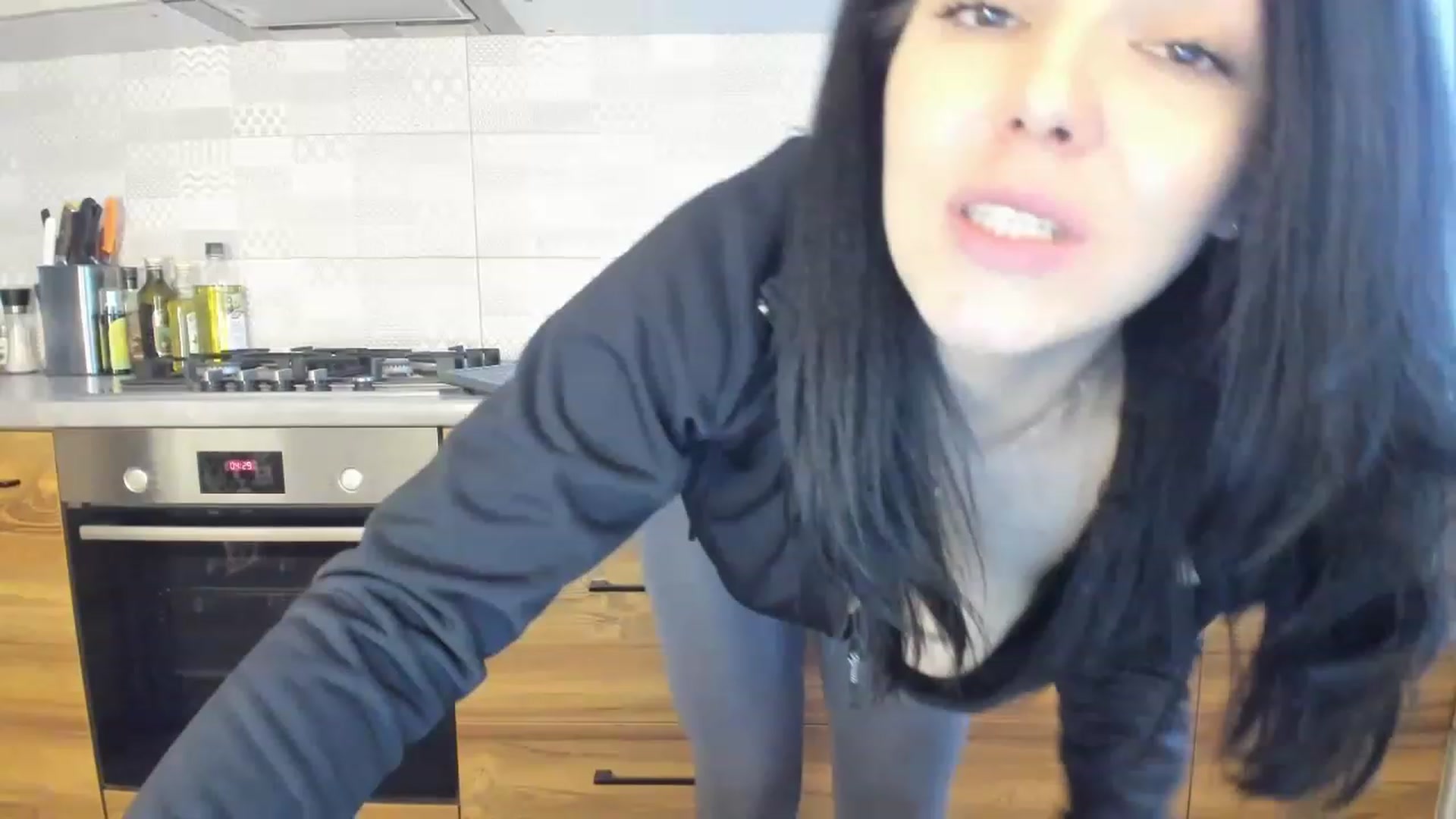 Gallery image thumbnail from MissNelly_'s myfreecams stream on, 02/05/2023, 13:34 image 17 of 20