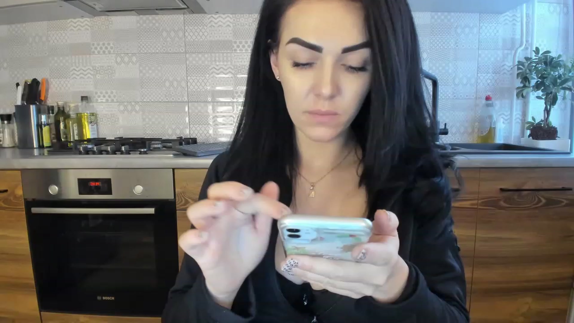 Gallery image thumbnail from MissNelly_'s myfreecams stream on, 02/05/2023, 13:34 image 19 of 20