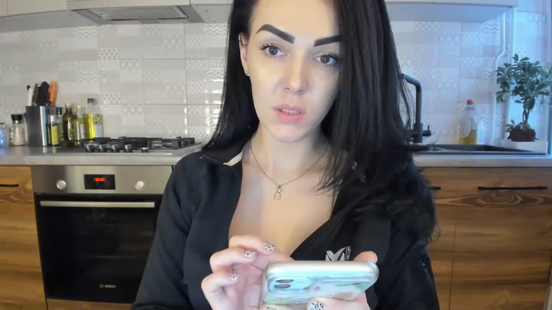 Gallery image thumbnail from MissNelly_'s myfreecams stream on, 02/05/2023, 14:51 image 14 of 20