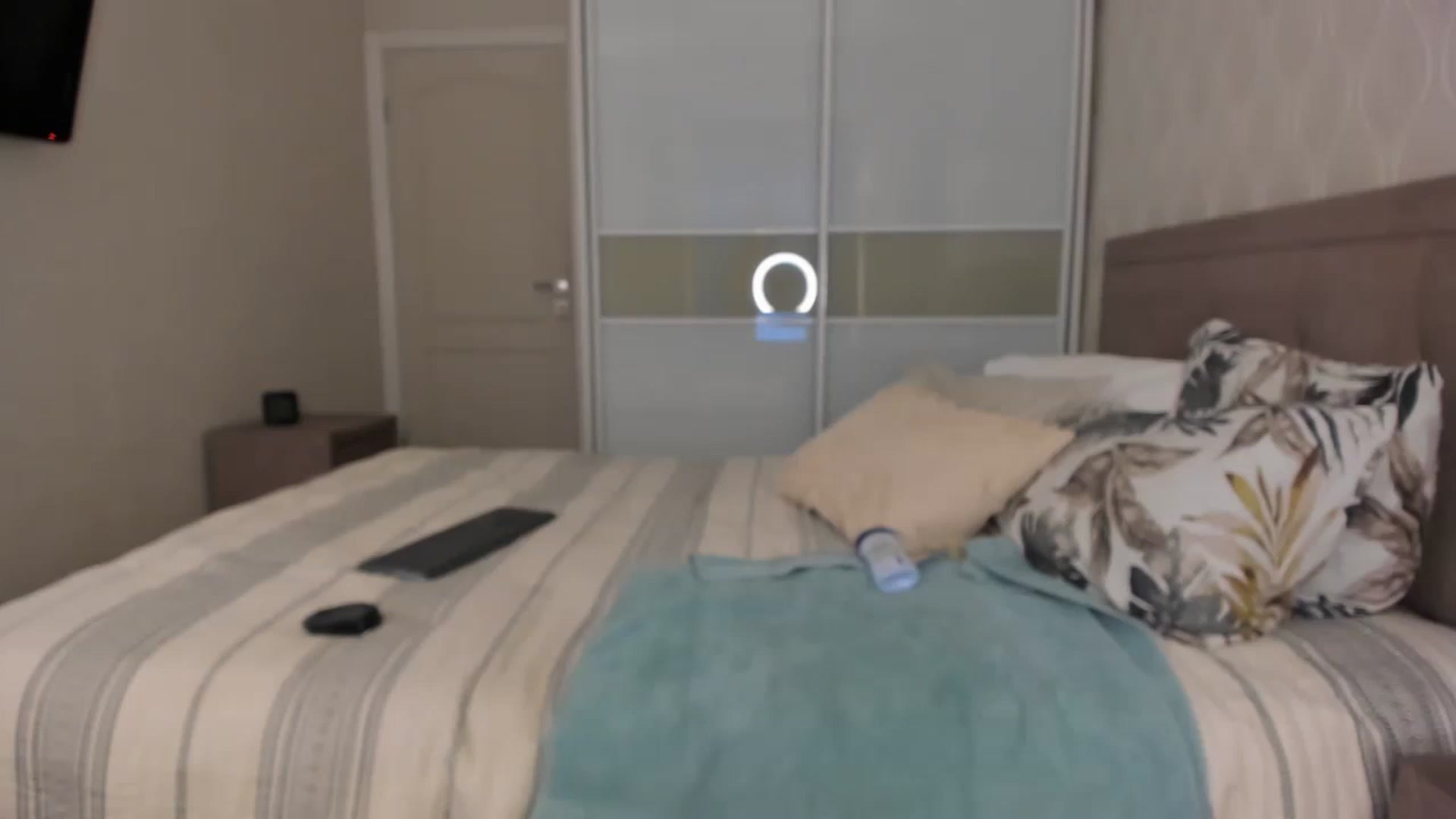 Gallery image thumbnail from MissNelly_'s myfreecams stream on, 02/11/2023, 16:09 image 13 of 20