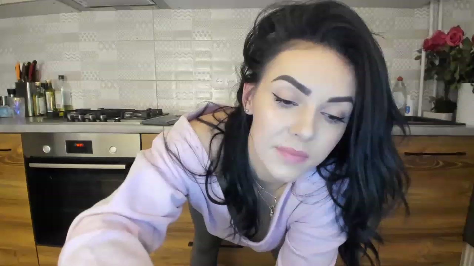Gallery image thumbnail from MissNelly_'s myfreecams stream on, 02/14/2023, 17:23 image 10 of 20