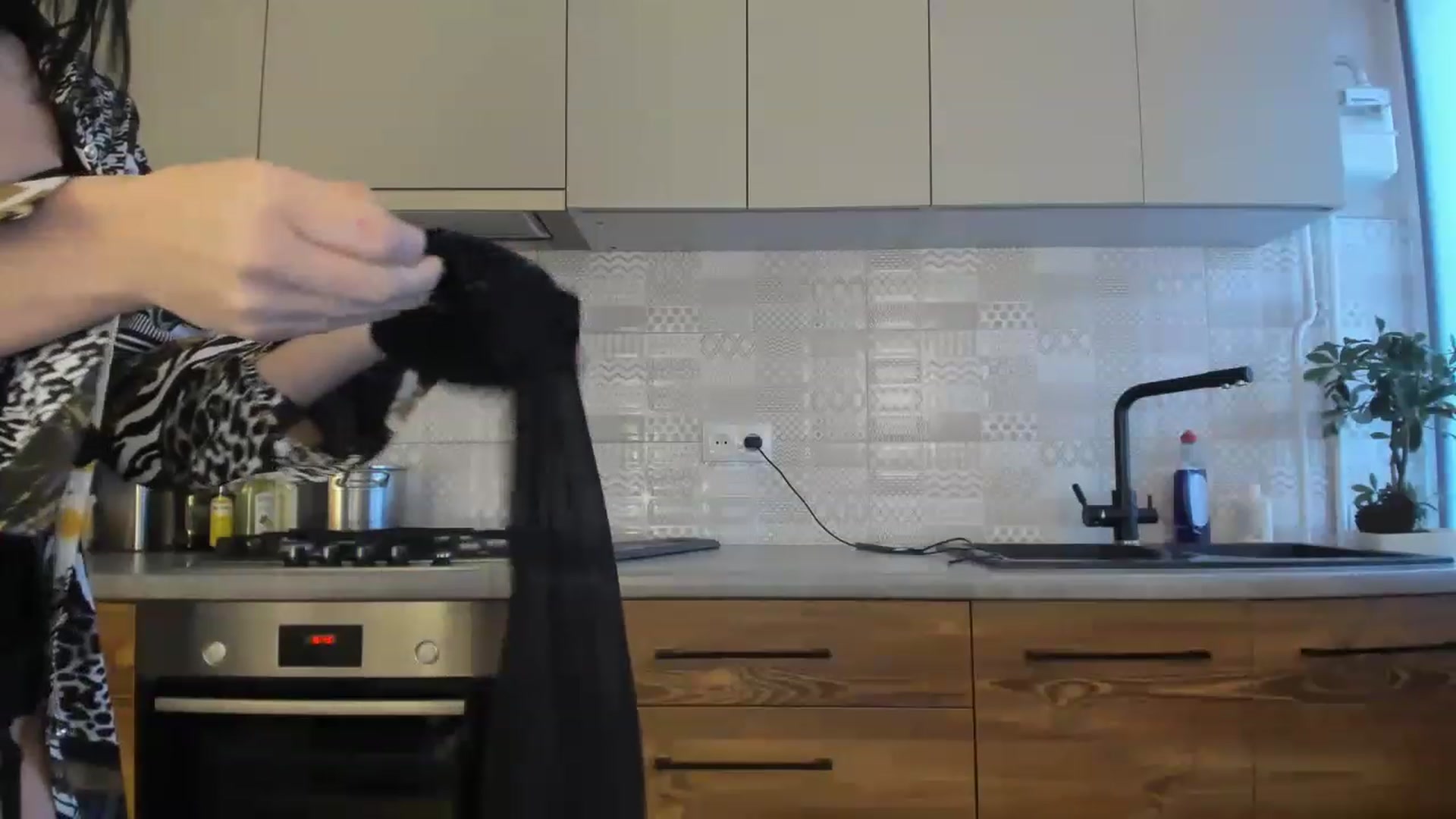 Gallery image thumbnail from MissNelly_'s myfreecams stream on, 02/25/2023, 15:52 image 3 of 20