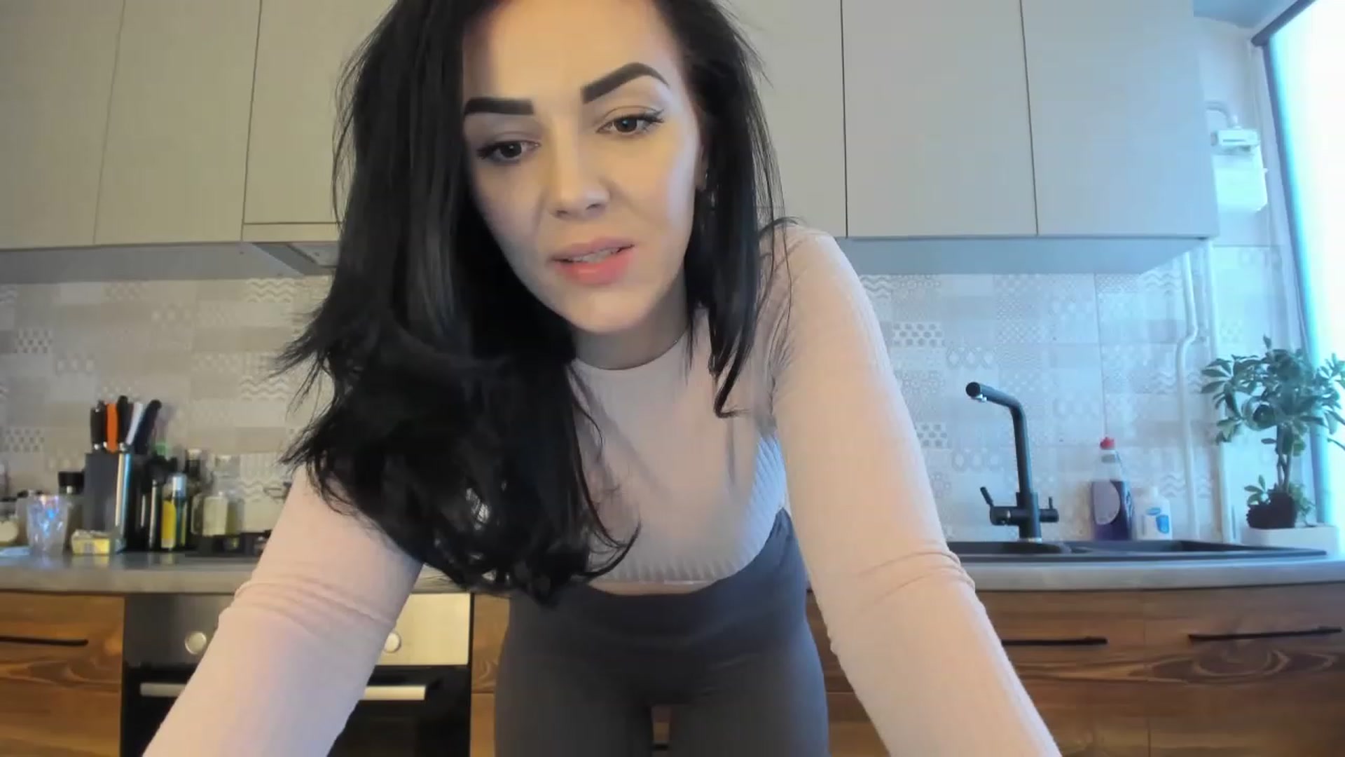 Gallery image thumbnail from MissNelly_'s myfreecams stream on, 02/28/2023, 13:12 image 3 of 20