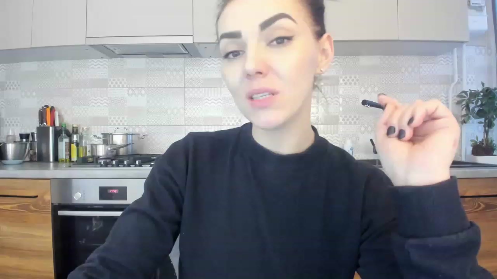 Gallery image thumbnail from MissNelly_'s myfreecams stream on, 03/04/2023, 15:53 image 13 of 20