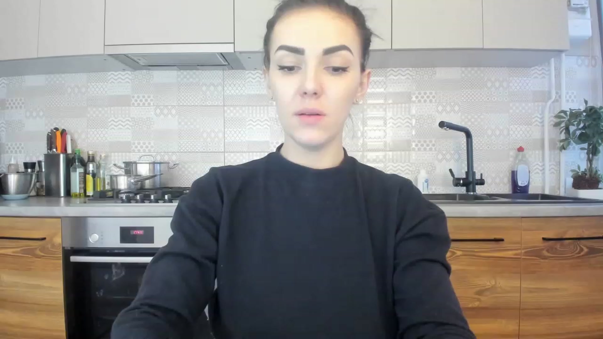 Gallery image thumbnail from MissNelly_'s myfreecams stream on, 03/04/2023, 15:53 image 12 of 20