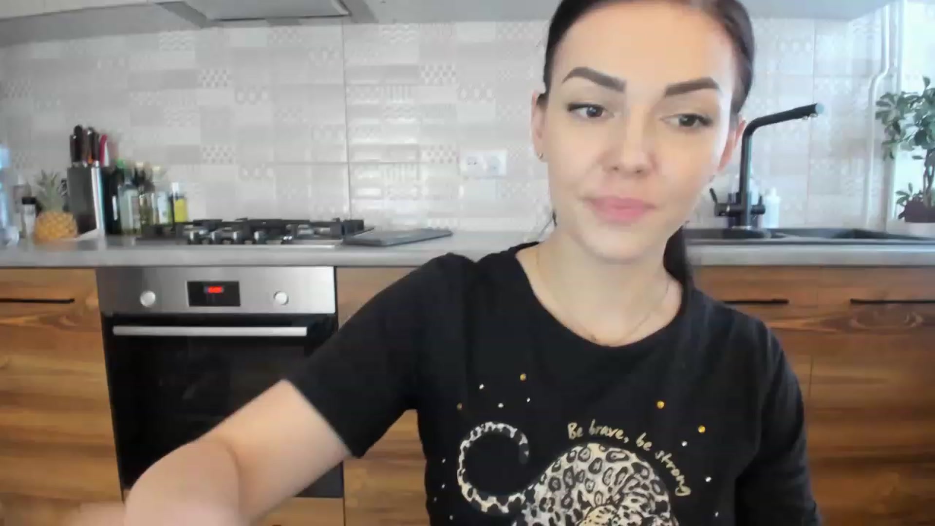 Gallery image thumbnail from MissNelly_'s myfreecams stream on, 03/05/2023, 13:09 image 20 of 20