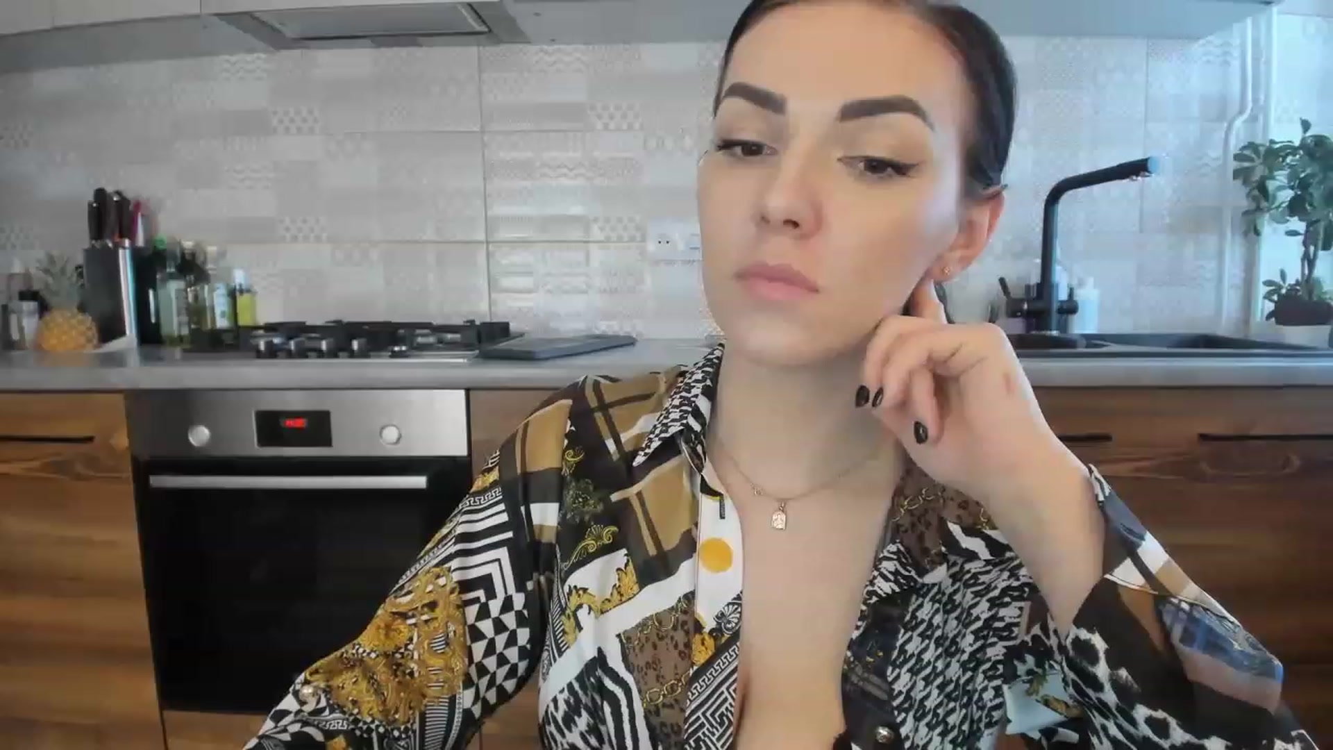 Gallery image thumbnail from MissNelly_'s myfreecams stream on, 03/05/2023, 13:09 image 12 of 20