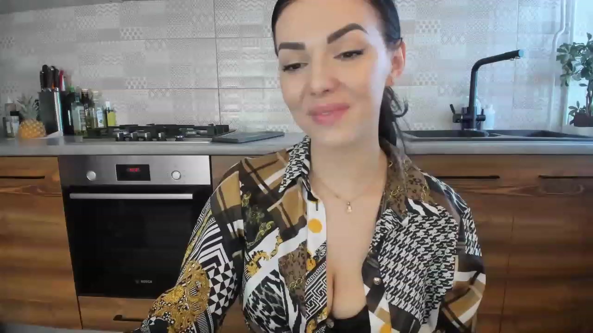Gallery image thumbnail from MissNelly_'s myfreecams stream on, 03/05/2023, 13:09 image 8 of 20