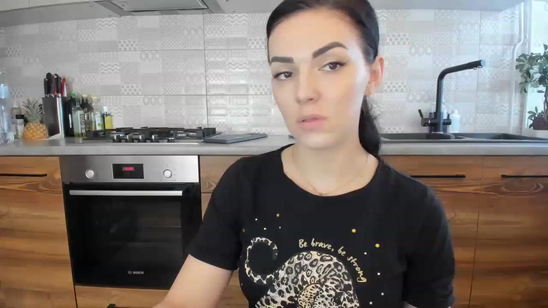 Gallery image thumbnail from MissNelly_'s myfreecams stream on, 03/05/2023, 14:43 image 1 of 20