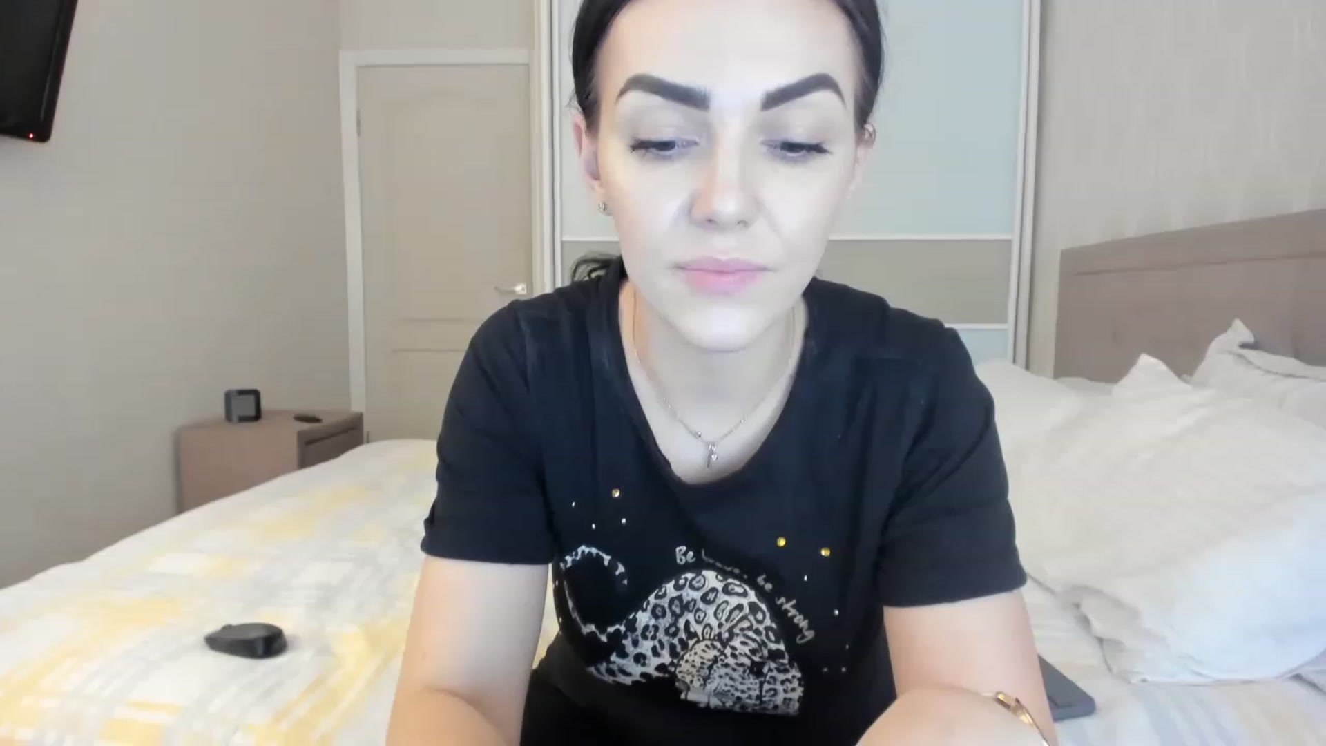 Gallery image thumbnail from MissNelly_'s myfreecams stream on, 03/06/2023, 18:03 image 13 of 20