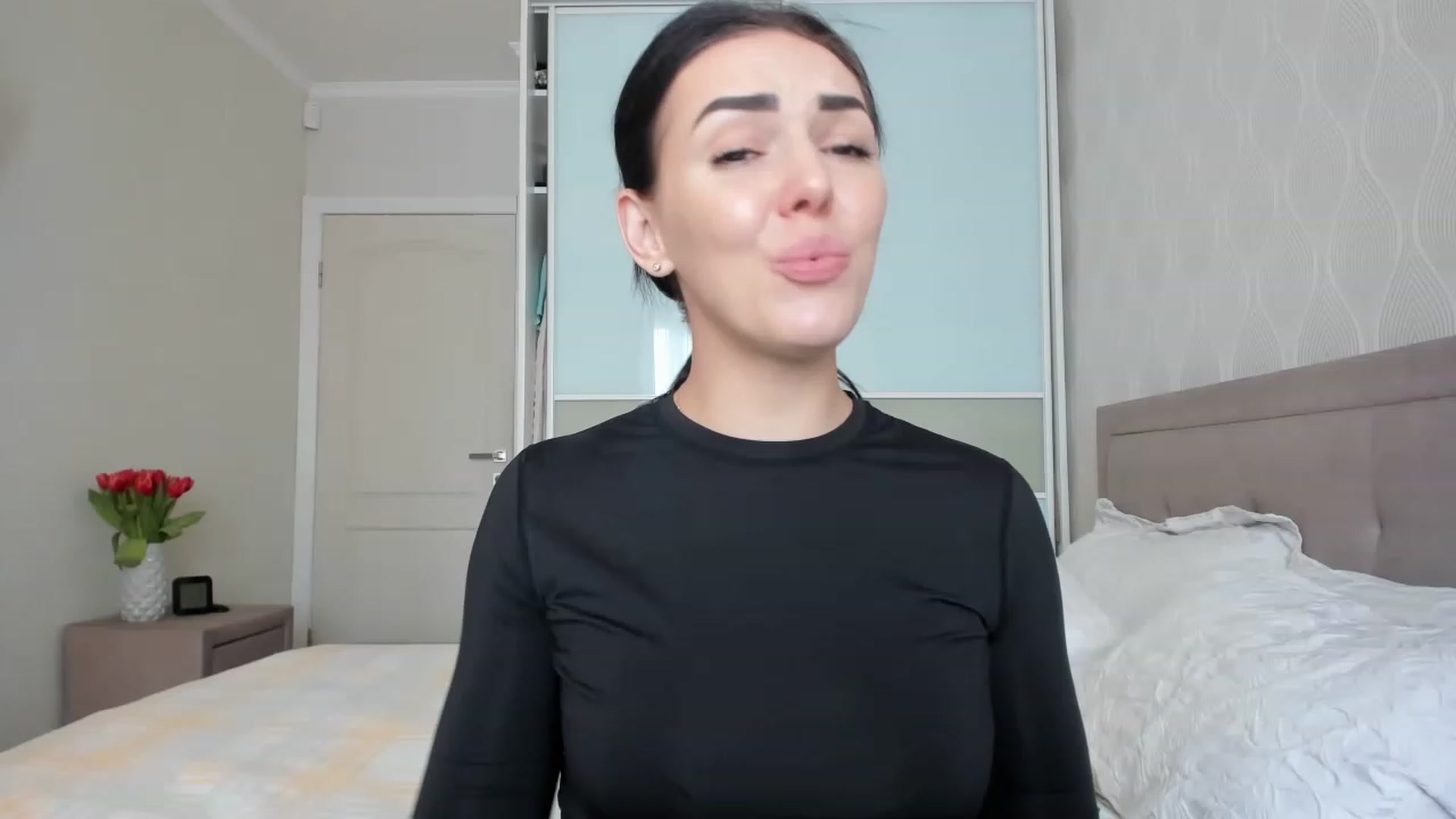 Gallery image thumbnail from MissNelly_'s myfreecams stream on, 03/08/2023, 13:40 image 16 of 20