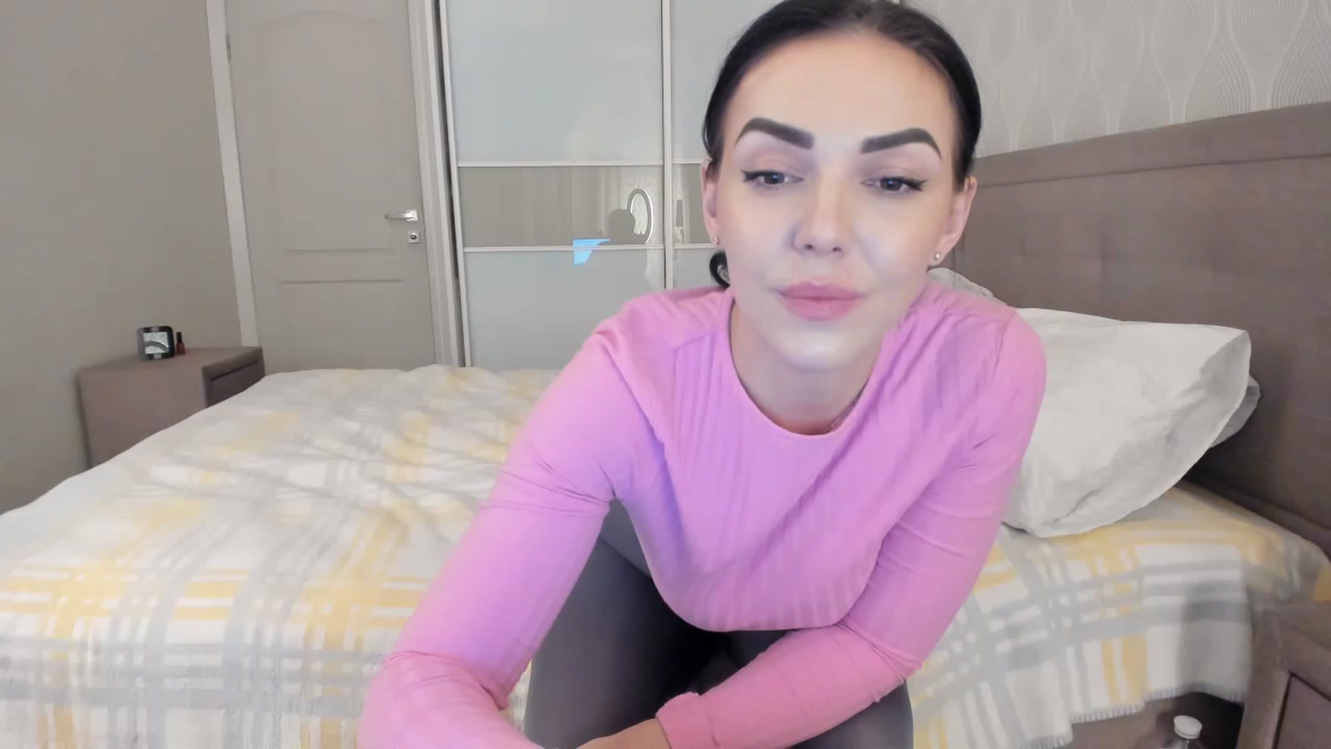 Gallery image thumbnail from MissNelly_'s myfreecams stream on, 03/14/2023, 18:48 image 19 of 20