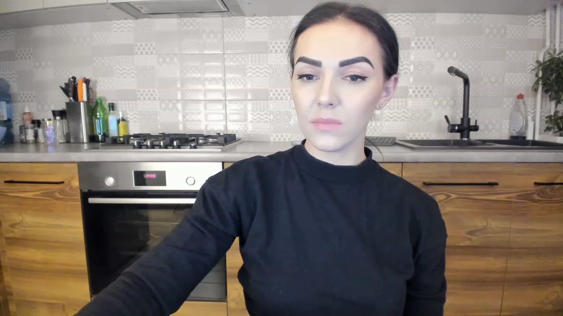 Gallery image thumbnail from MissNelly_'s myfreecams stream on, 03/22/2023, 18:58 image 5 of 20