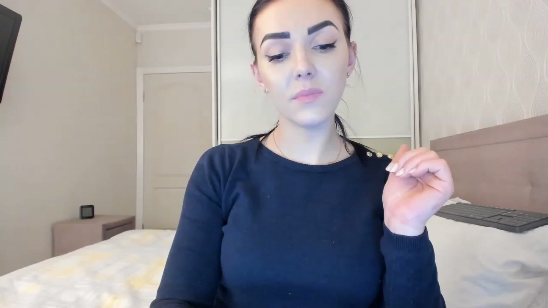 Gallery image thumbnail from MissNelly_'s myfreecams stream on, 03/24/2023, 19:50 image 15 of 20