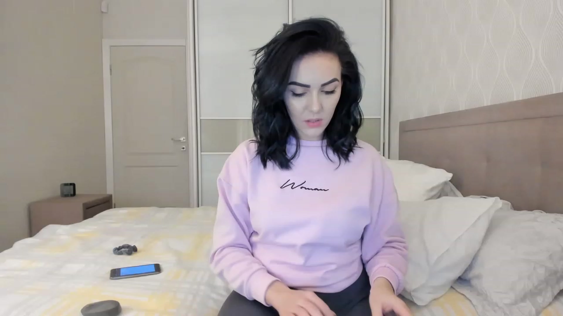 Gallery image thumbnail from MissNelly_'s myfreecams stream on, 03/25/2023, 17:27 image 2 of 20