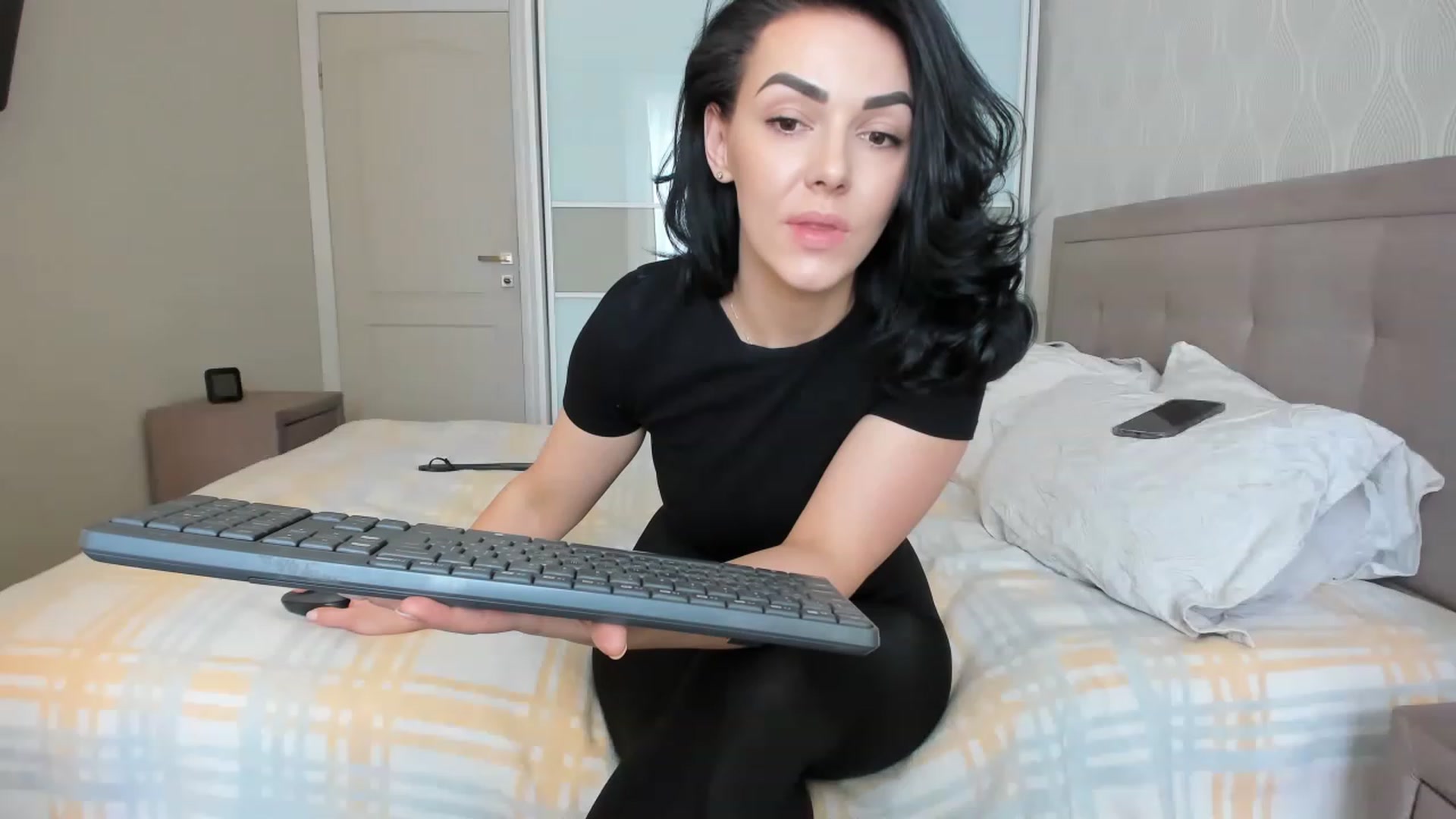 Gallery image thumbnail from MissNelly_'s myfreecams stream on, 03/30/2023, 10:52 image 17 of 20