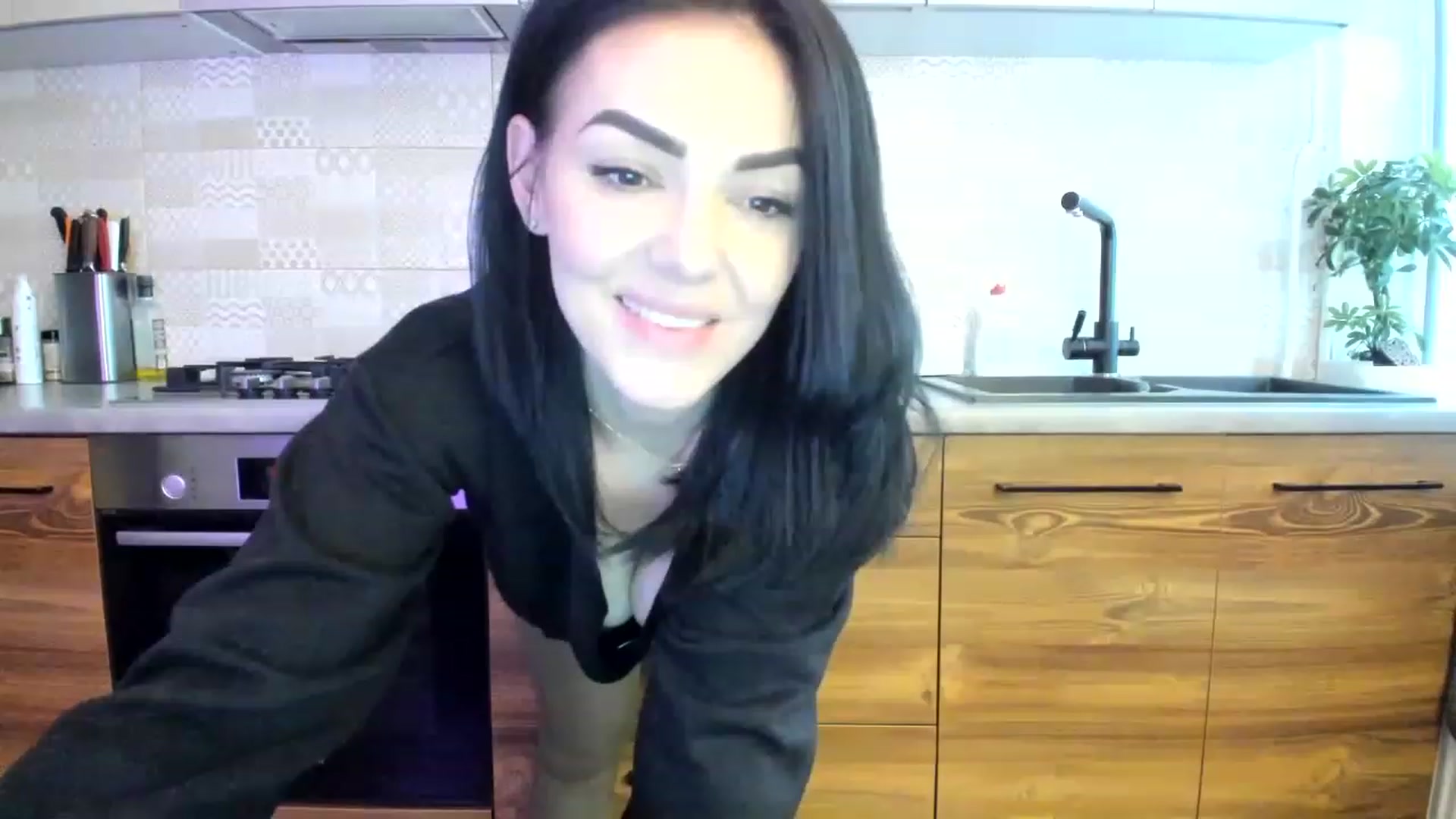 Gallery image thumbnail from MissNelly_'s myfreecams stream on, 05/07/2023, 12:14 image 4 of 20