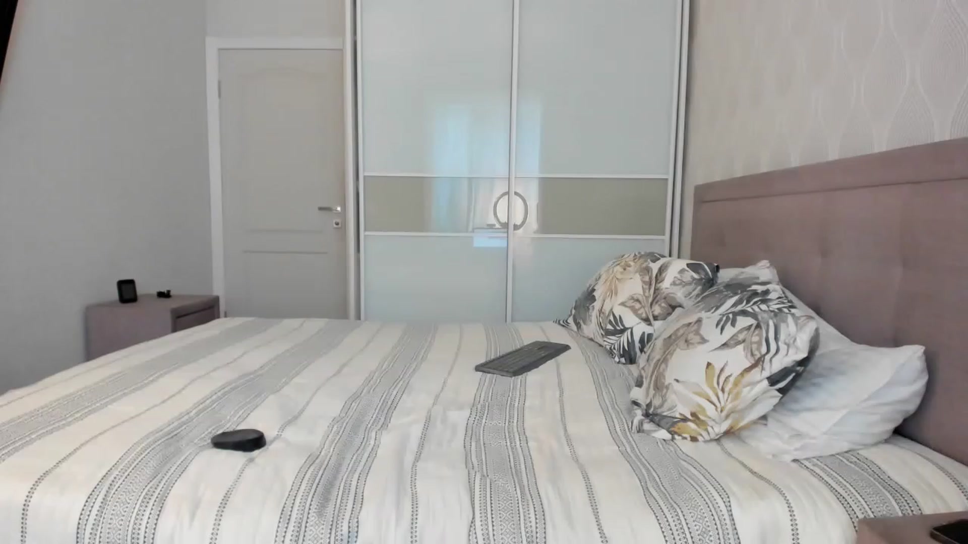 Gallery image thumbnail from MissNelly_'s myfreecams stream on, 05/21/2023, 12:26 image 1 of 20