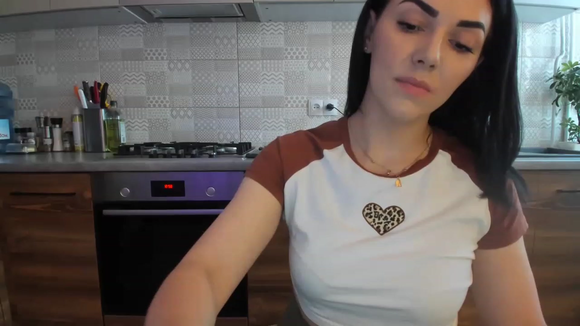 Gallery image thumbnail from MissNelly_'s myfreecams stream on, 06/05/2023, 11:25 image 3 of 20