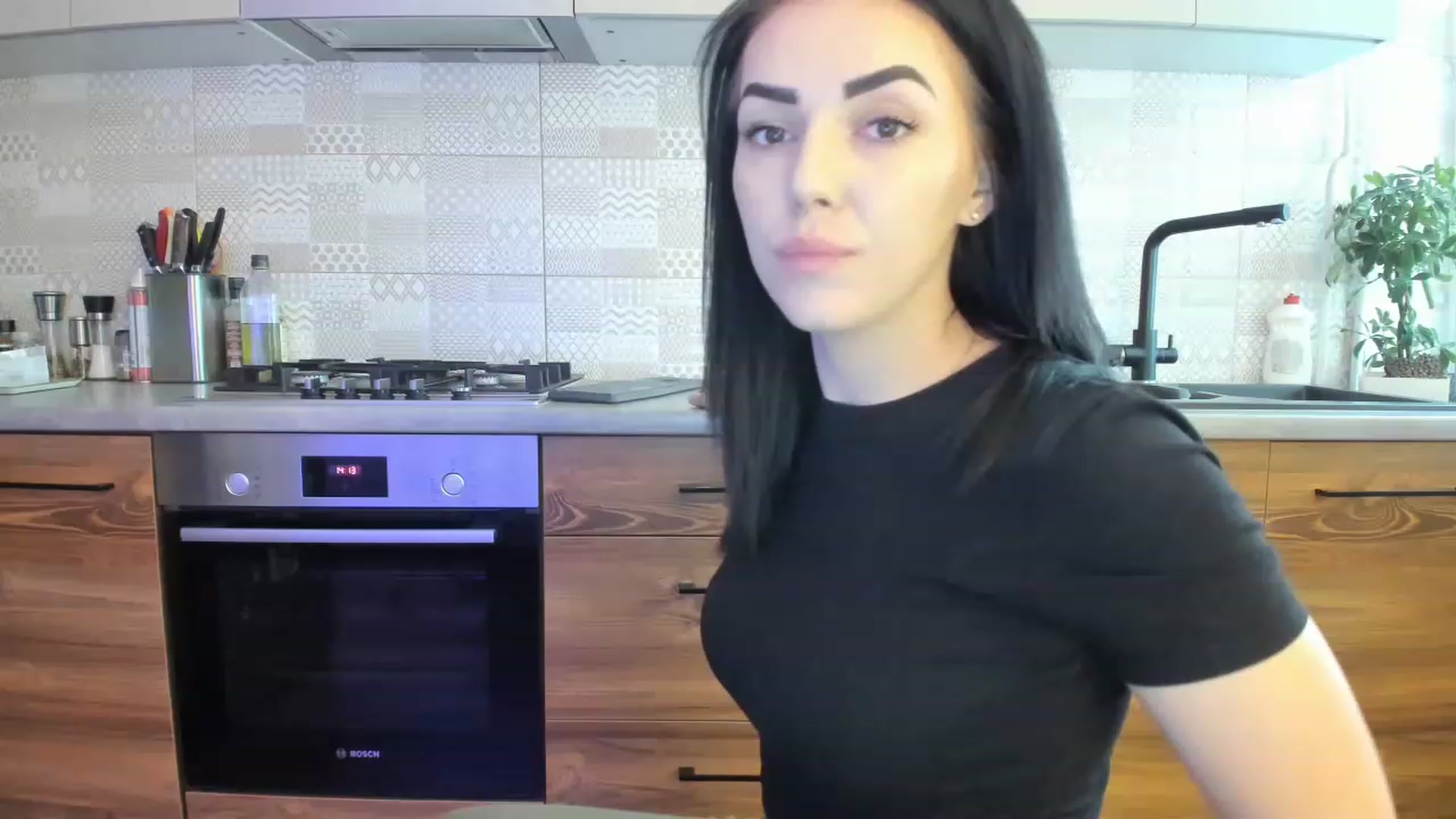 Gallery image thumbnail from MissNelly_'s myfreecams stream on, 06/14/2023, 11:40 image 16 of 20
