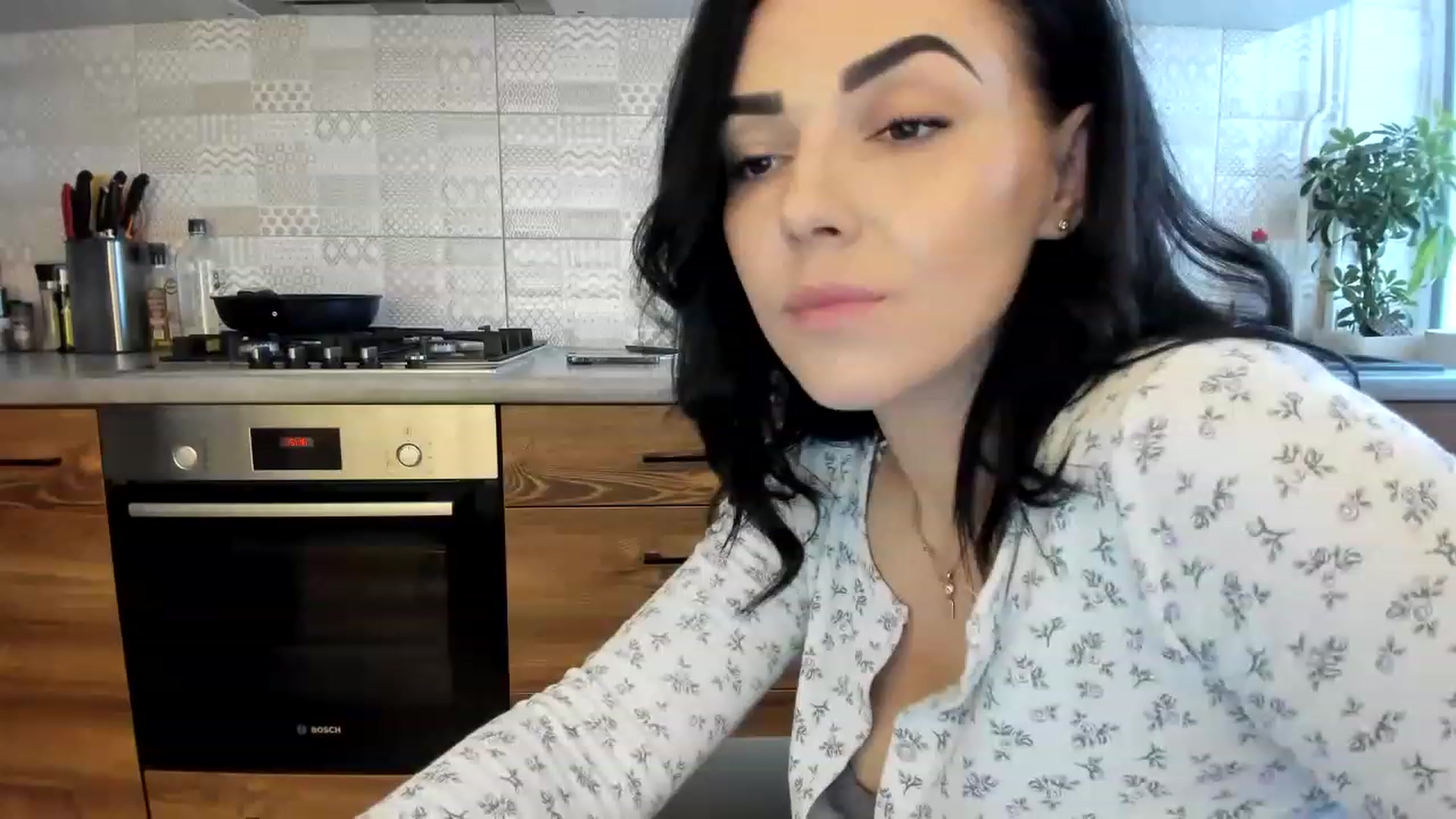 Gallery image thumbnail from MissNelly_'s myfreecams stream on, 07/06/2023, 12:53 image 10 of 20