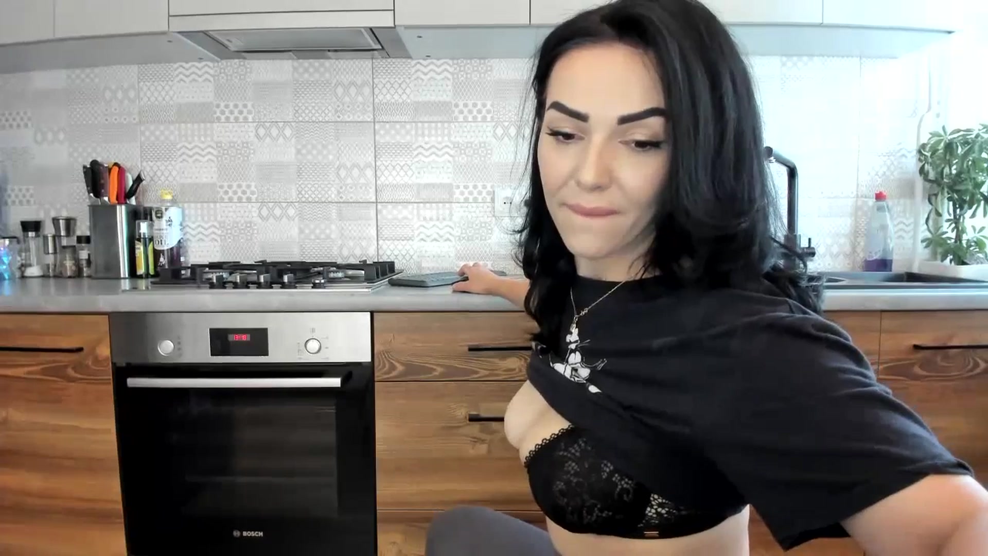 Gallery image thumbnail from MissNelly_'s myfreecams stream on, 07/21/2023, 10:39 image 5 of 20