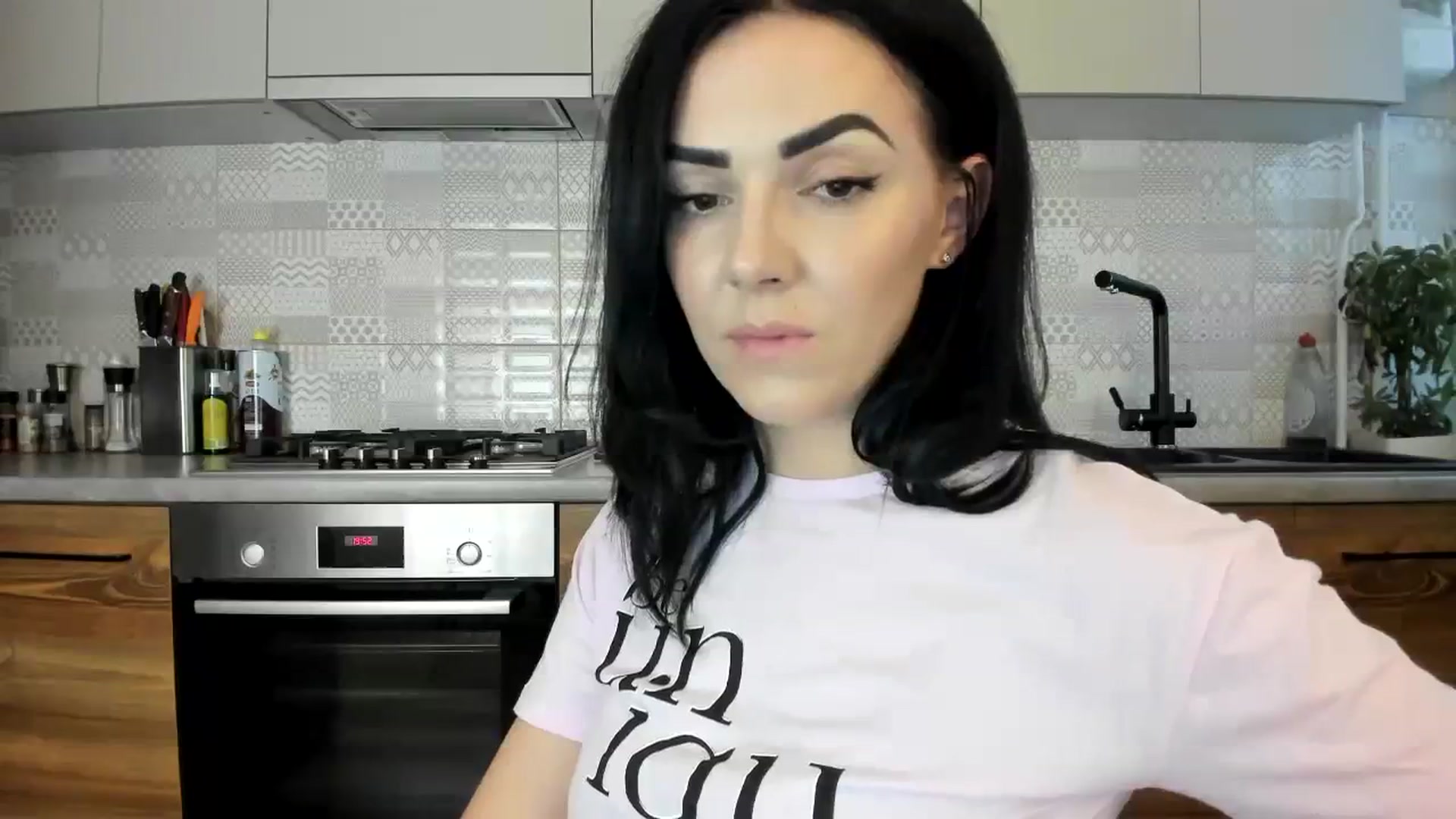 Gallery image thumbnail from MissNelly_'s myfreecams stream on, 07/26/2023, 17:16 image 15 of 20