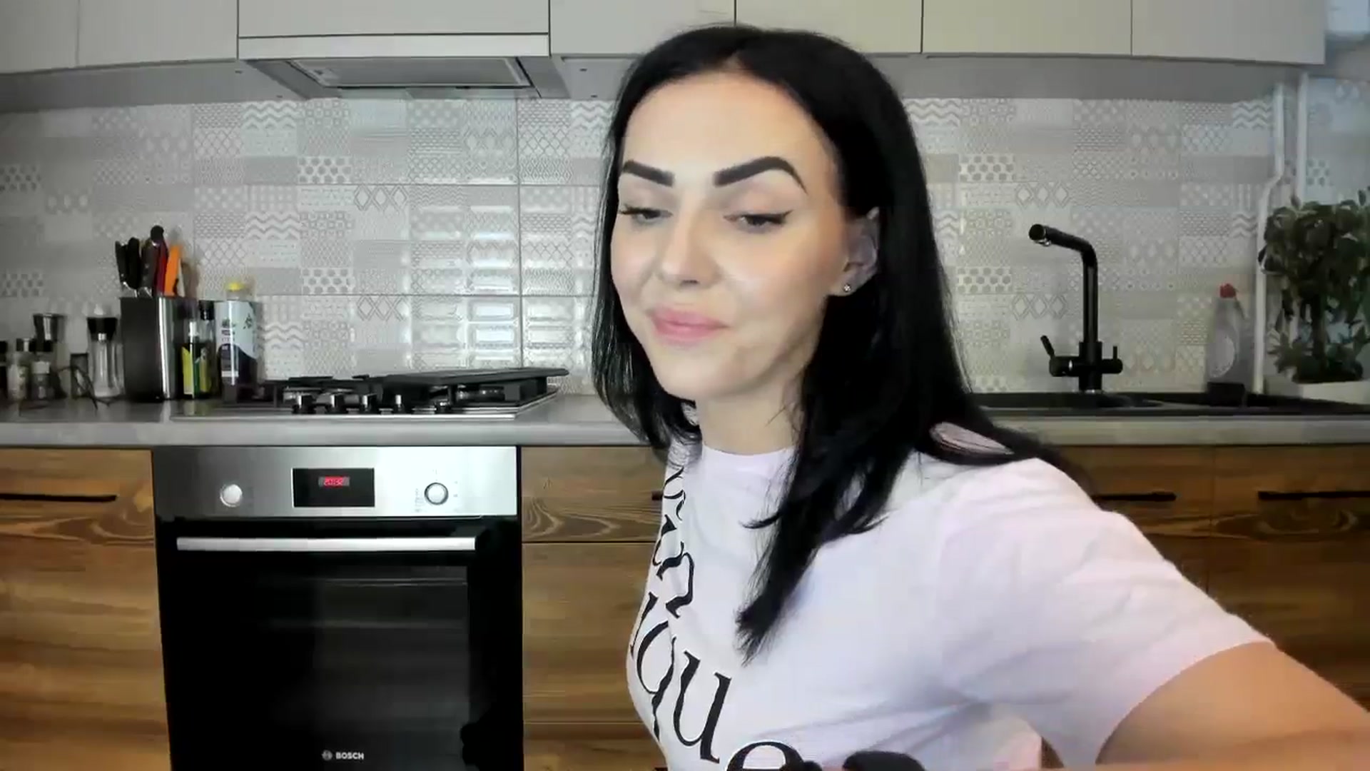 Gallery image thumbnail from MissNelly_'s myfreecams stream on, 07/26/2023, 17:38 image 18 of 20