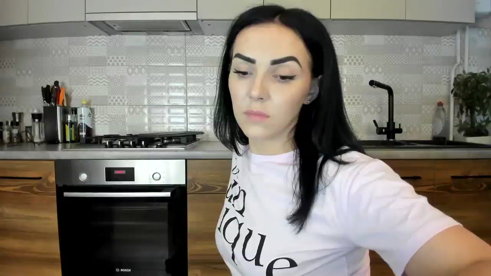 Gallery image thumbnail from MissNelly_'s myfreecams stream on, 07/26/2023, 17:38 image 12 of 20