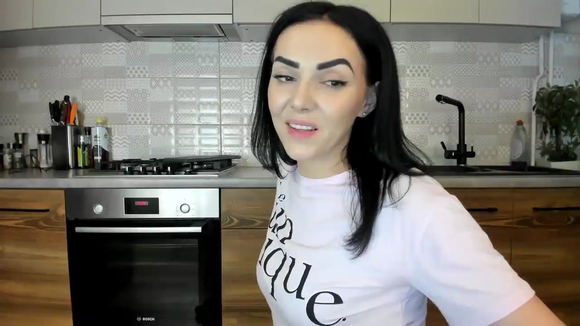 Gallery image thumbnail from MissNelly_'s myfreecams stream on, 07/26/2023, 17:38 image 11 of 20