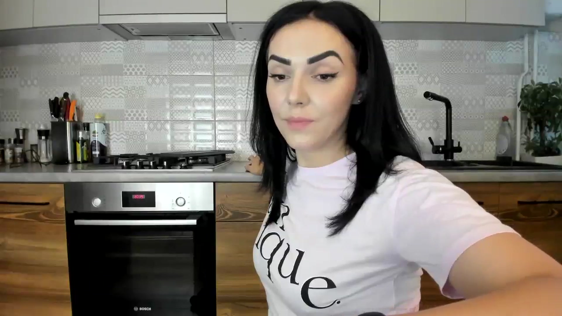 Gallery image thumbnail from MissNelly_'s myfreecams stream on, 07/26/2023, 17:38 image 4 of 20