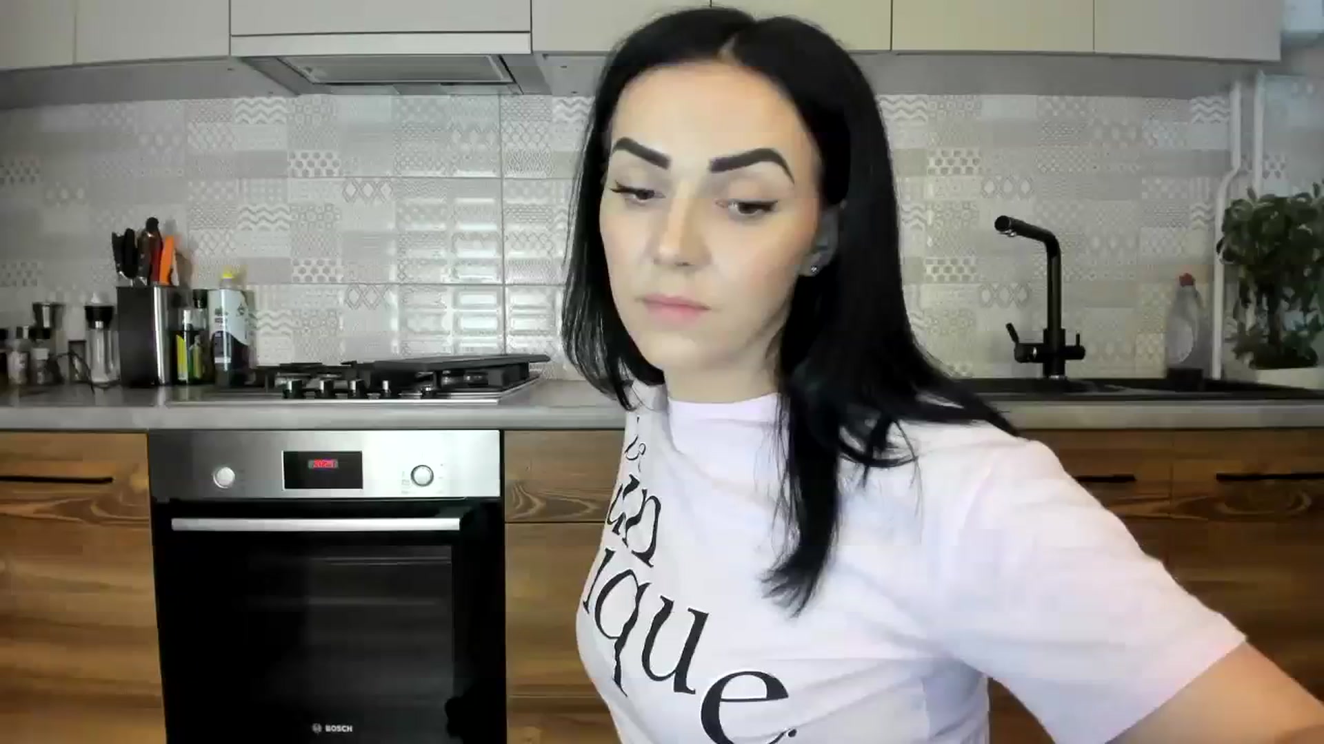 Gallery image thumbnail from MissNelly_'s myfreecams stream on, 07/26/2023, 17:38 image 14 of 20