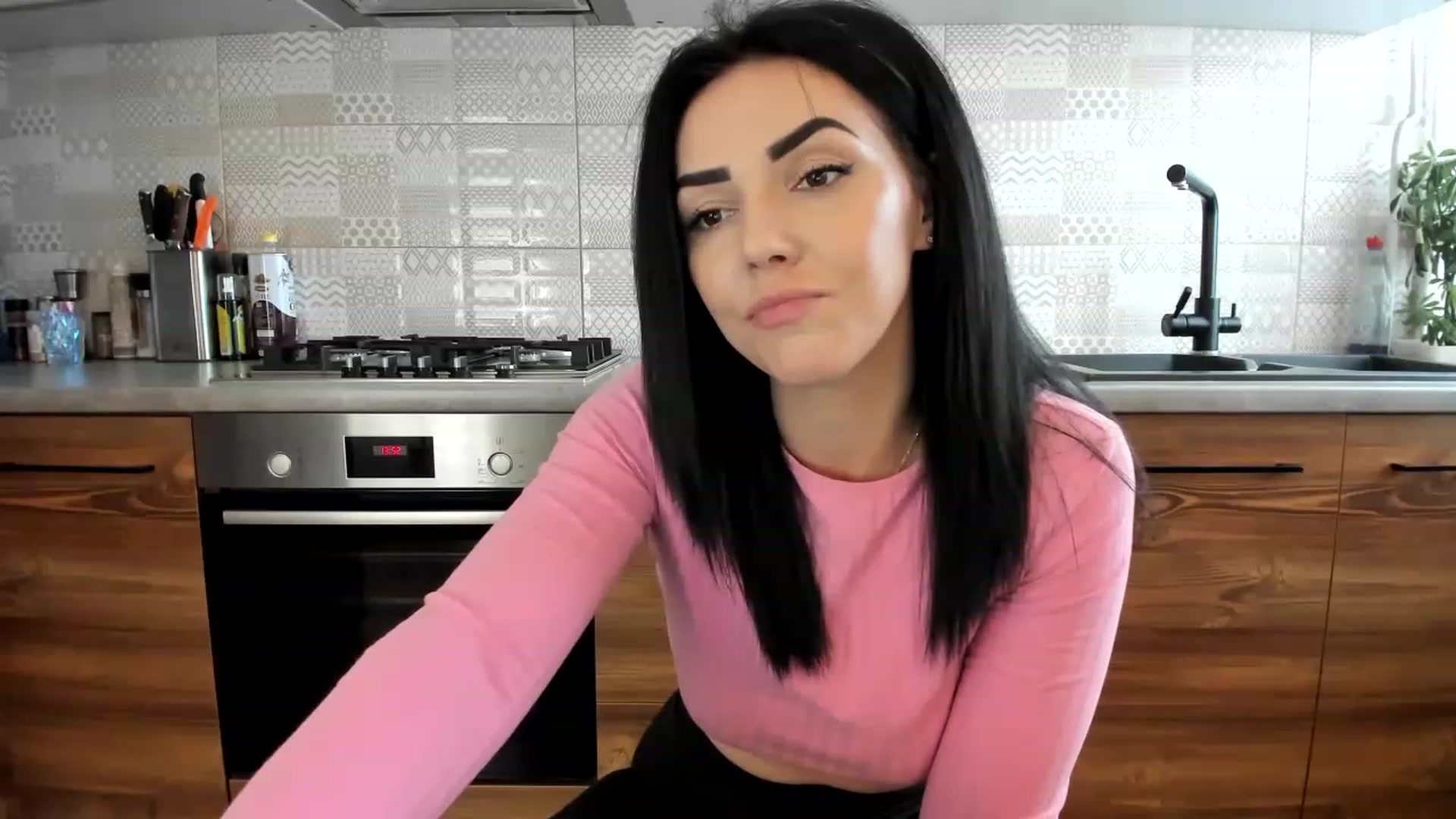 Gallery image thumbnail from MissNelly_'s myfreecams stream on, 07/27/2023, 11:14 image 15 of 20