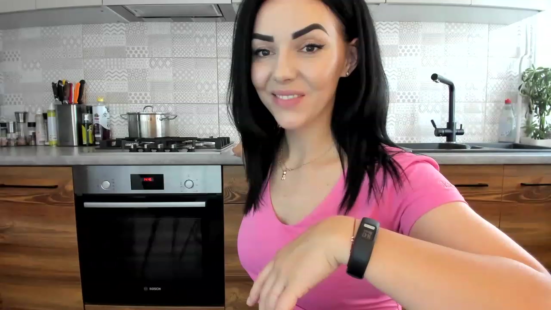 Gallery image thumbnail from MissNelly_'s myfreecams stream on, 07/29/2023, 12:01 image 12 of 20