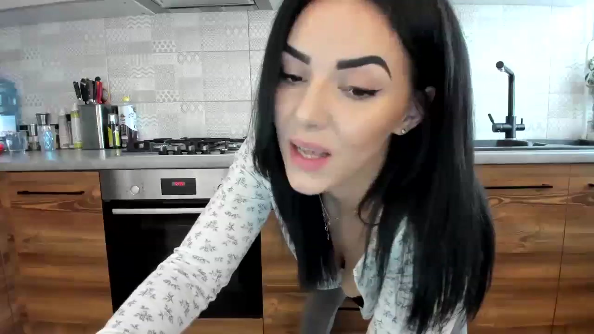 Gallery image thumbnail from MissNelly_'s myfreecams stream on, 07/30/2023, 11:29 image 3 of 20