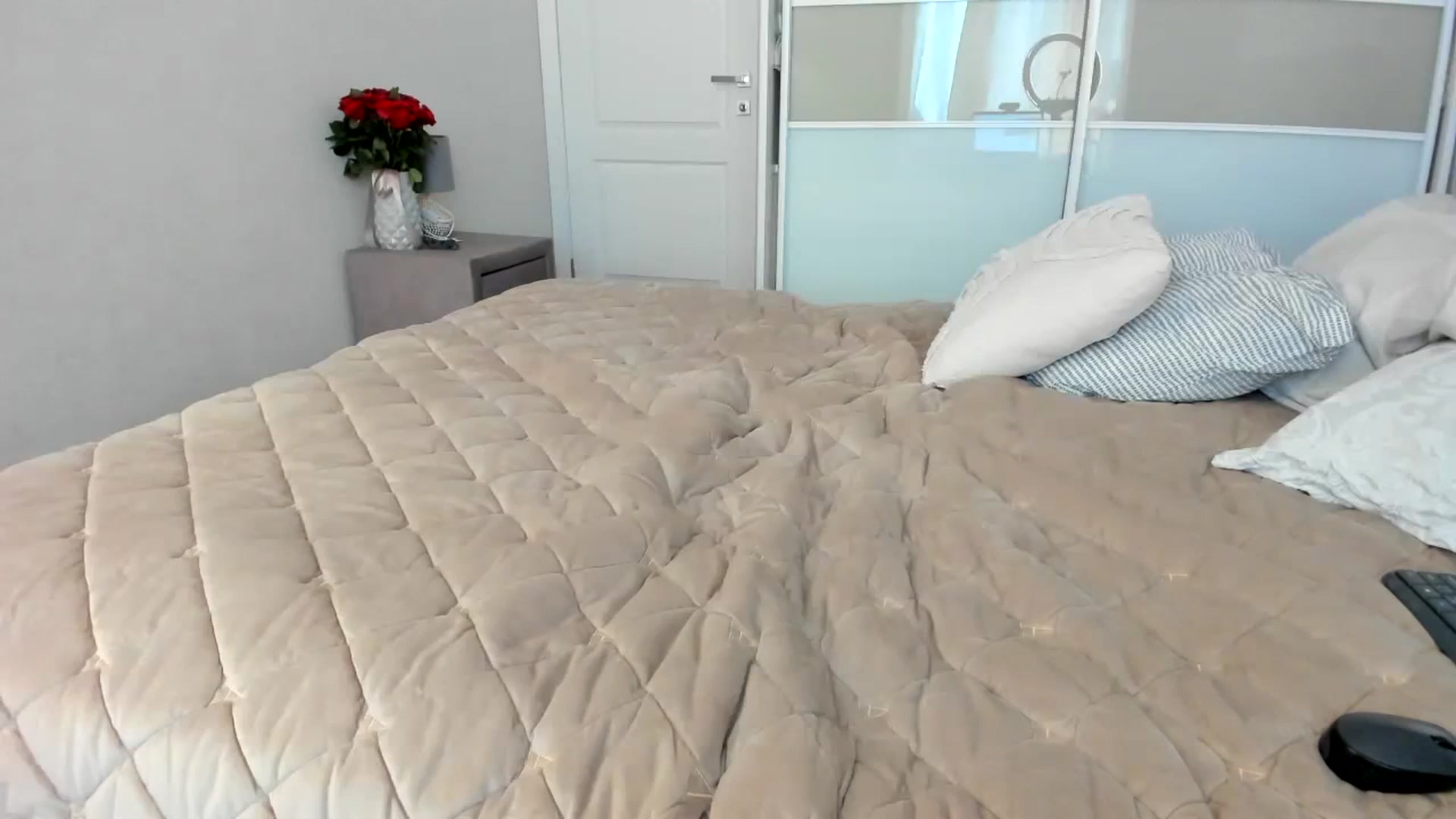 Gallery image thumbnail from MissNelly_'s myfreecams stream on, 09/27/2023, 11:38 image 19 of 20