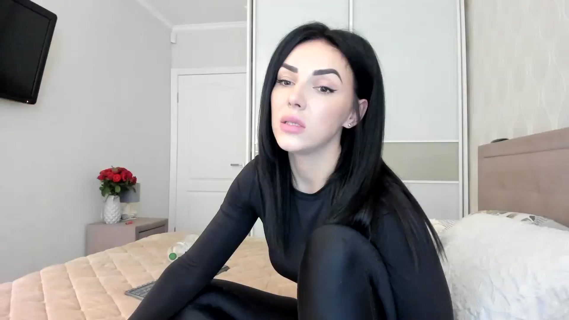 Gallery image thumbnail from MissNelly_'s myfreecams stream on, 09/29/2023, 10:23 image 1 of 20