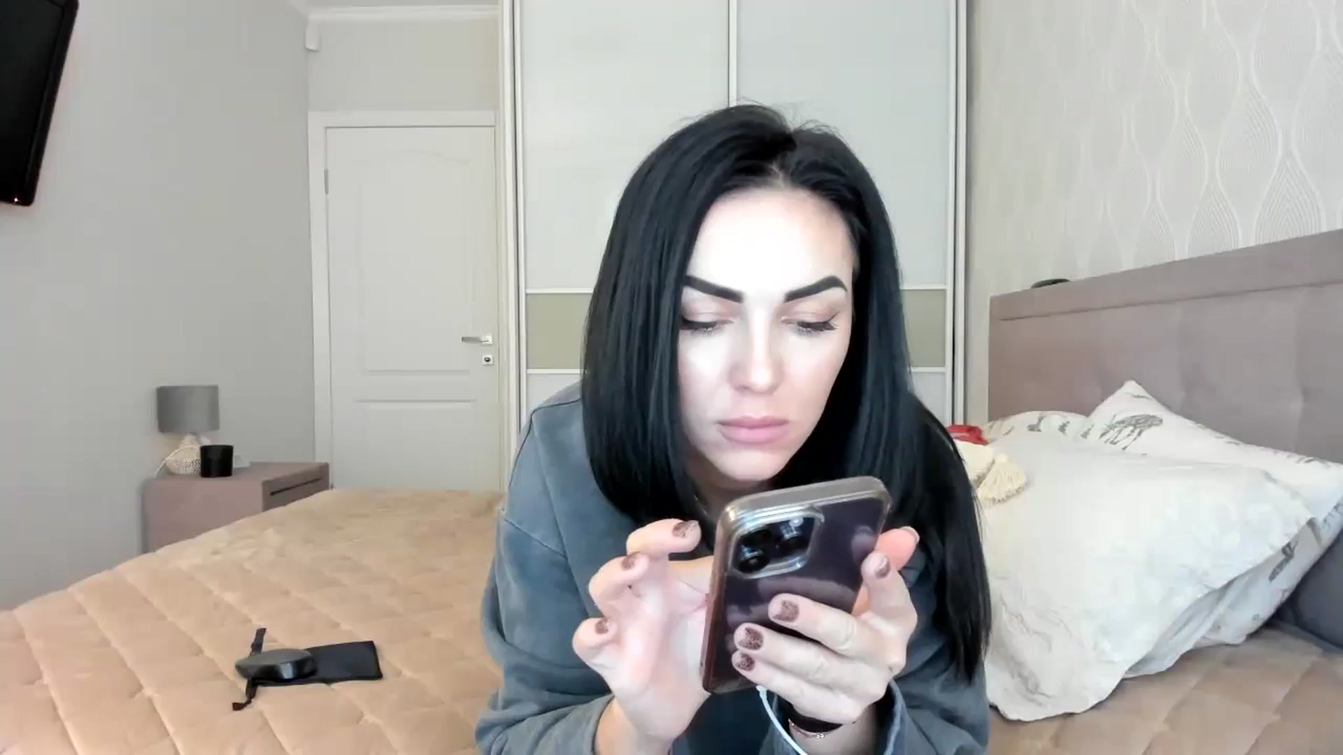 Gallery image thumbnail from MissNelly_'s myfreecams stream on, 10/22/2023, 10:58 image 3 of 20