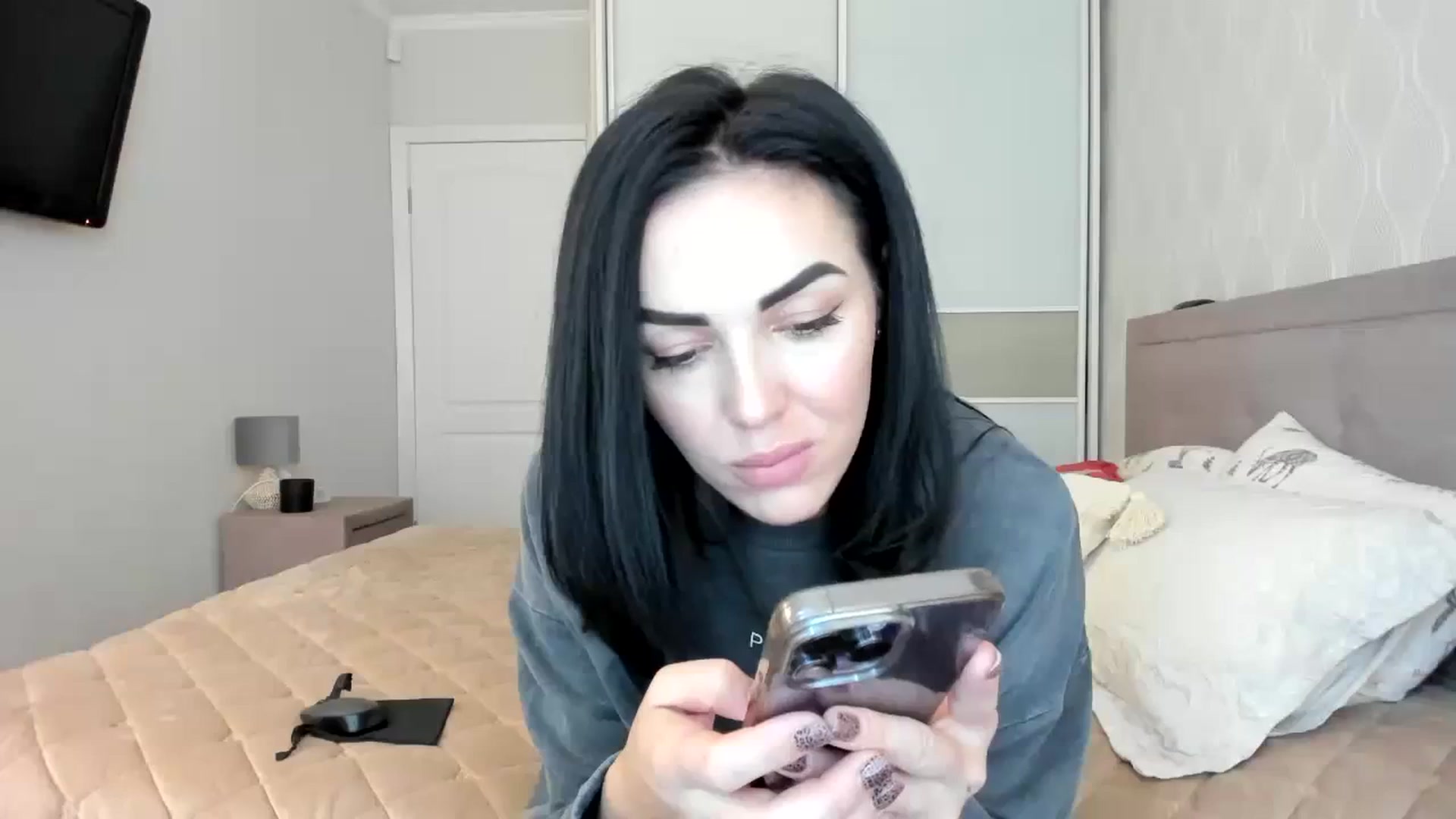 Gallery image thumbnail from MissNelly_'s myfreecams stream on, 10/22/2023, 10:58 image 10 of 20