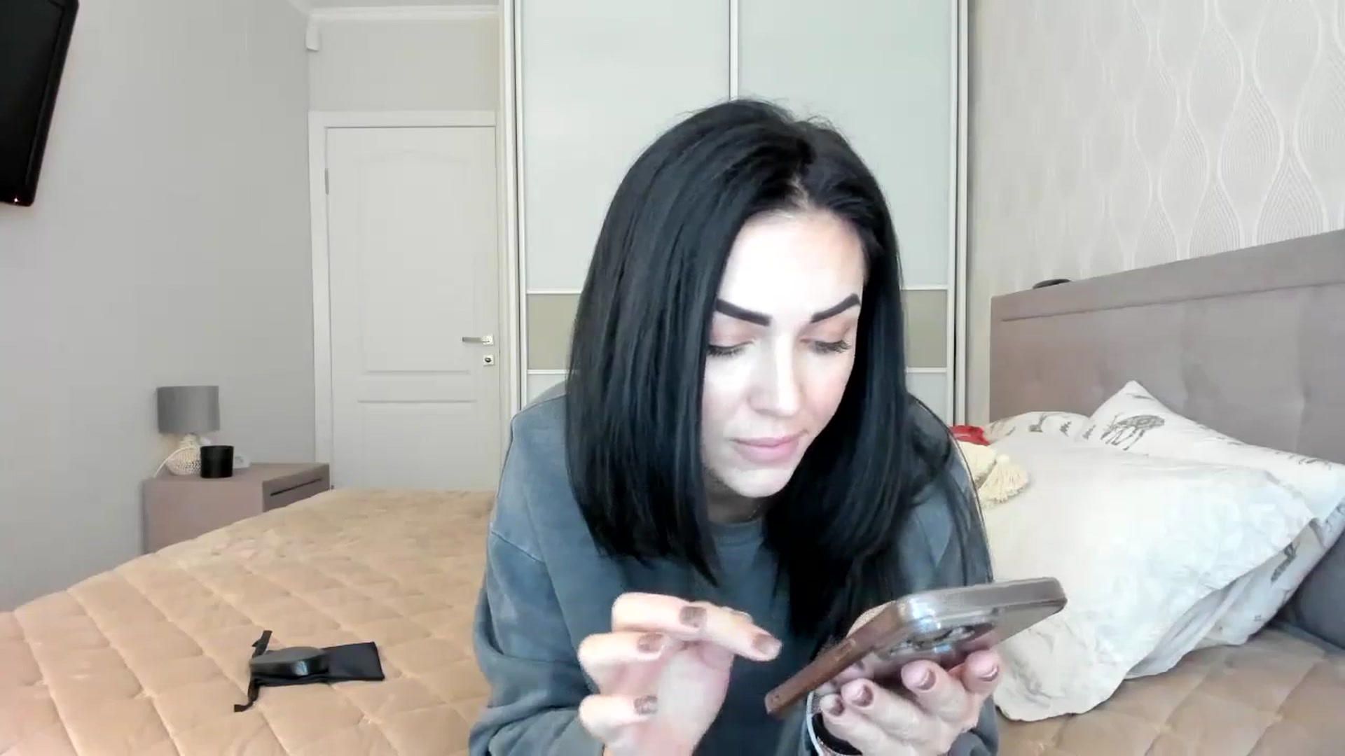 Gallery image thumbnail from MissNelly_'s myfreecams stream on, 10/22/2023, 10:58 image 4 of 20