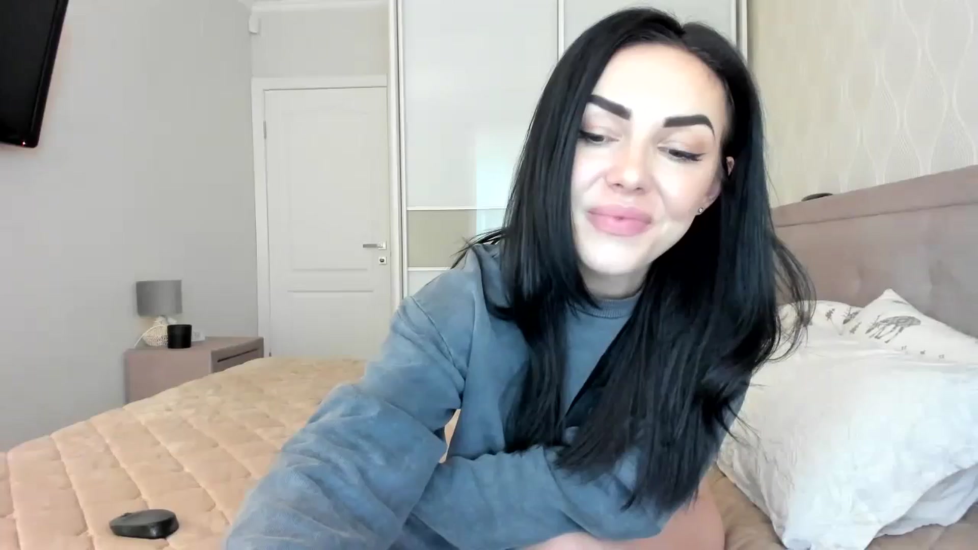 Gallery image thumbnail from MissNelly_'s myfreecams stream on, 10/22/2023, 11:51 image 9 of 20