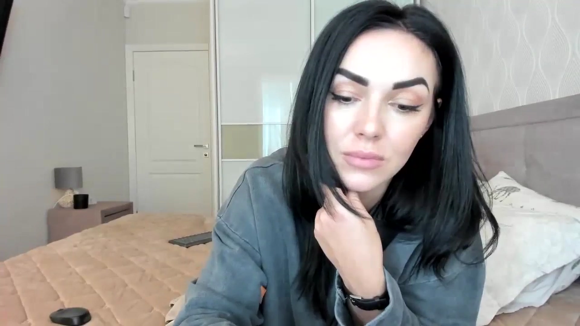 Gallery image thumbnail from MissNelly_'s myfreecams stream on, 10/22/2023, 11:51 image 13 of 20