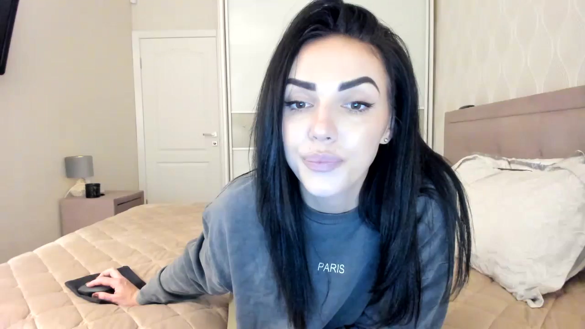 Gallery image thumbnail from MissNelly_'s myfreecams stream on, 10/25/2023, 17:02 image 1 of 20