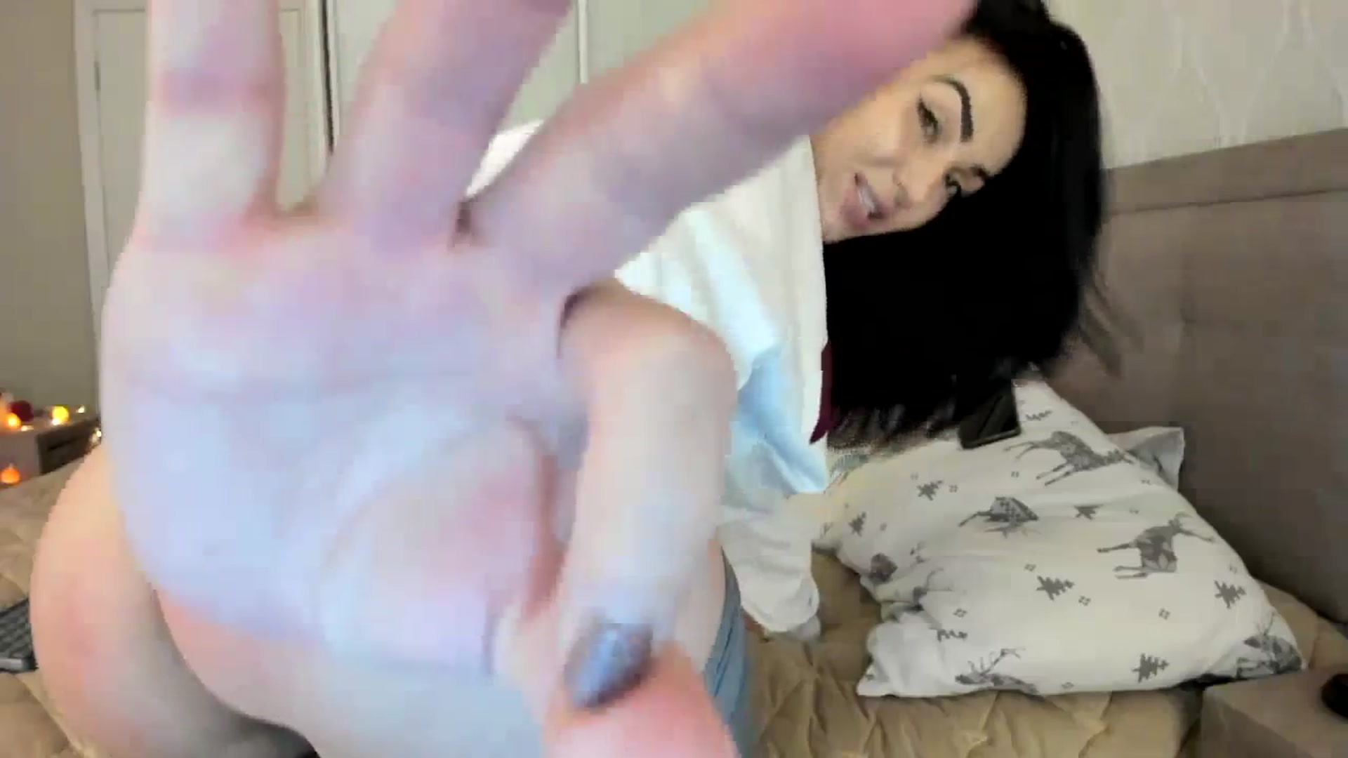 Gallery image thumbnail from MissNelly_'s myfreecams stream on, 10/27/2023, 12:46 image 10 of 20