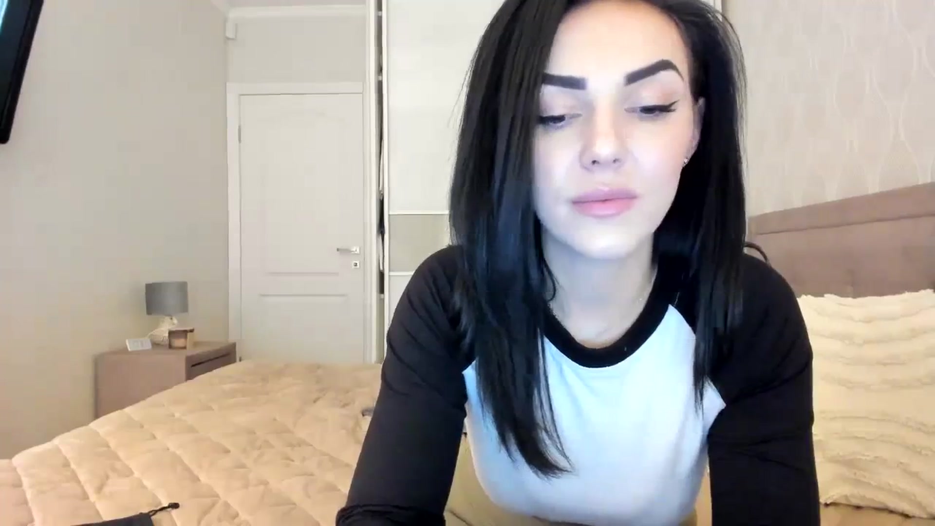 Gallery image thumbnail from MissNelly_'s myfreecams stream on, 10/31/2023, 15:53 image 13 of 20