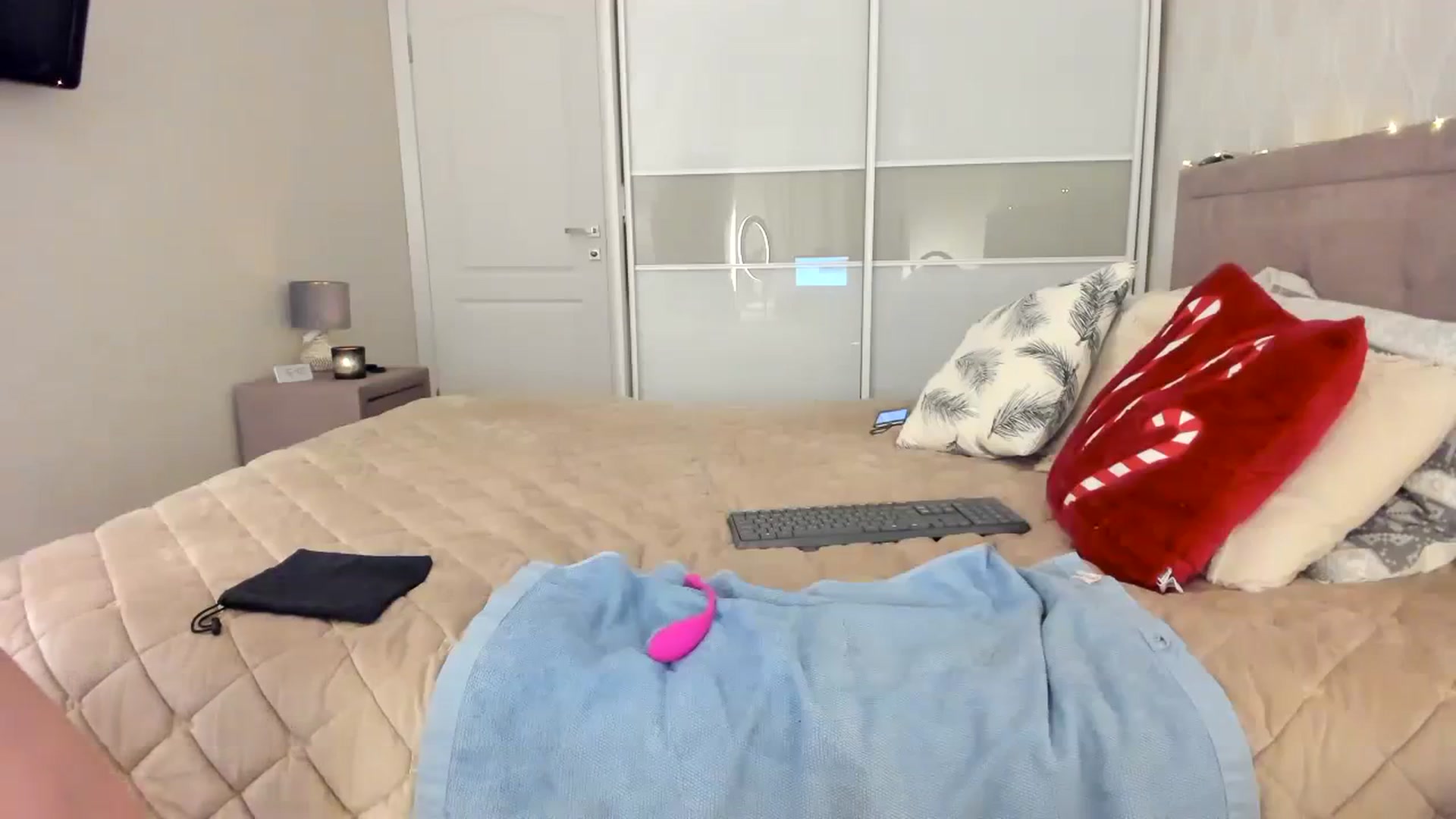 Gallery image thumbnail from MissNelly_'s myfreecams stream on, 11/05/2023, 15:06 image 7 of 20