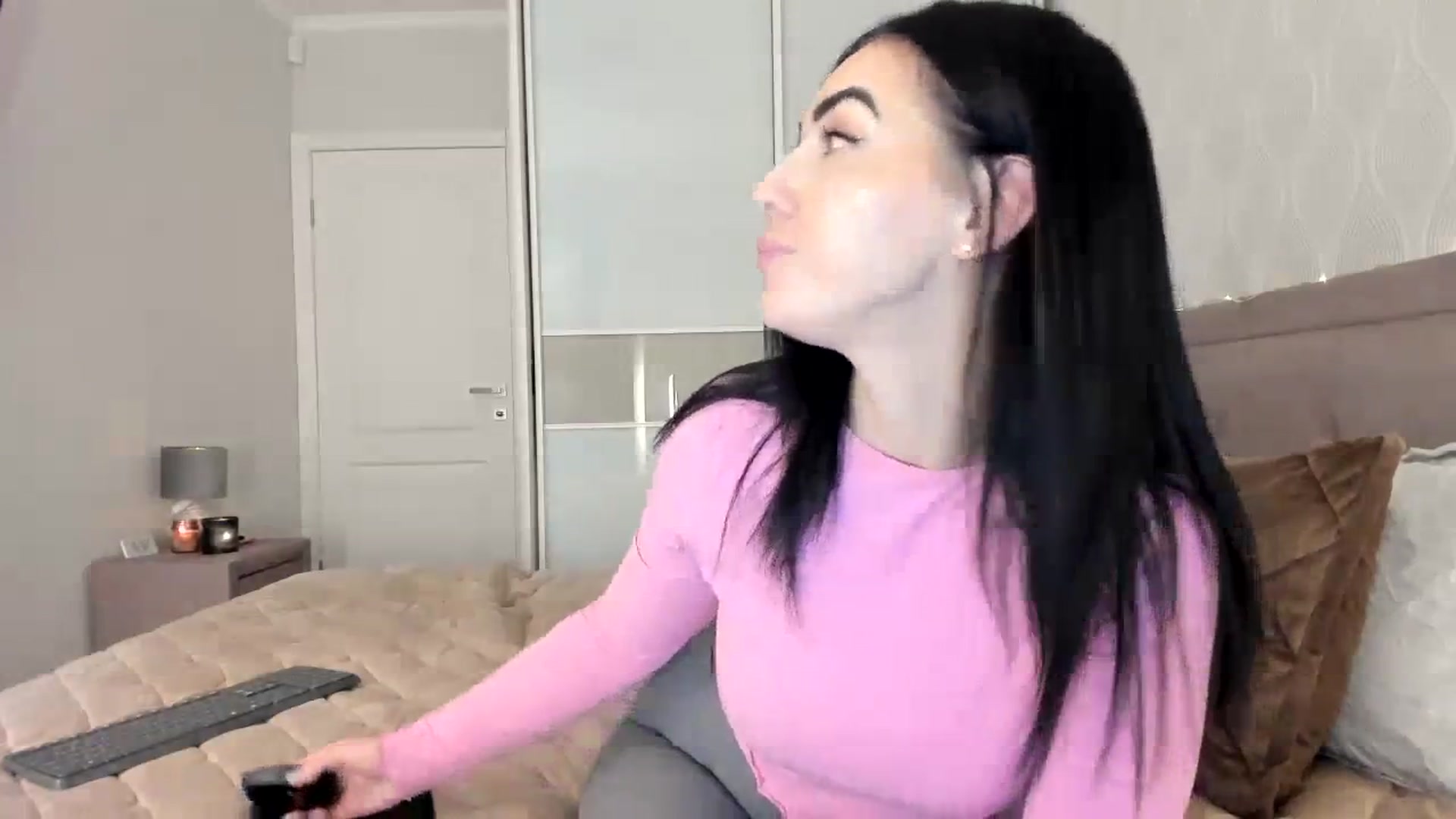 Gallery image thumbnail from MissNelly_'s myfreecams stream on, 11/06/2023, 15:02 image 10 of 20