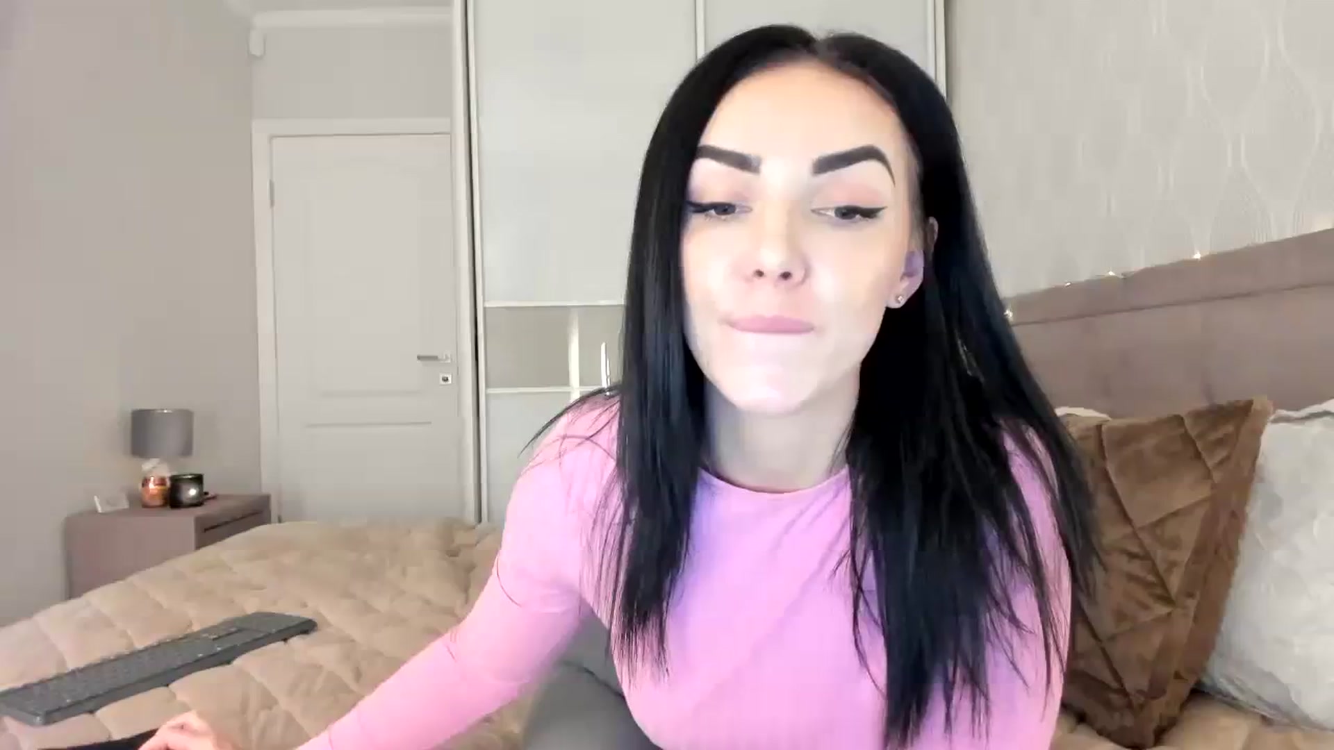 Gallery image thumbnail from MissNelly_'s myfreecams stream on, 11/06/2023, 15:02 image 12 of 20