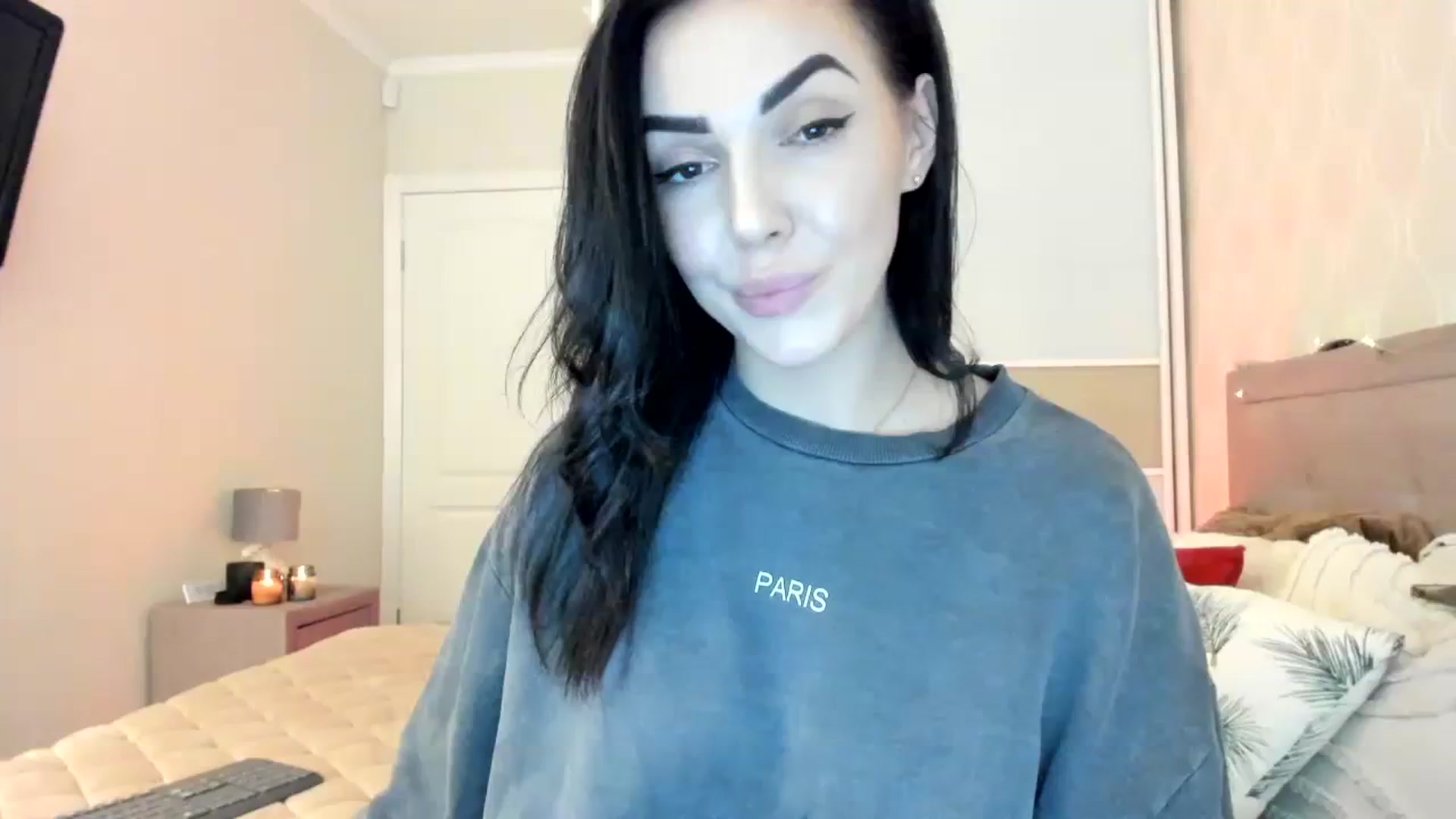 Gallery image thumbnail from MissNelly_'s myfreecams stream on, 11/08/2023, 14:01 image 1 of 20